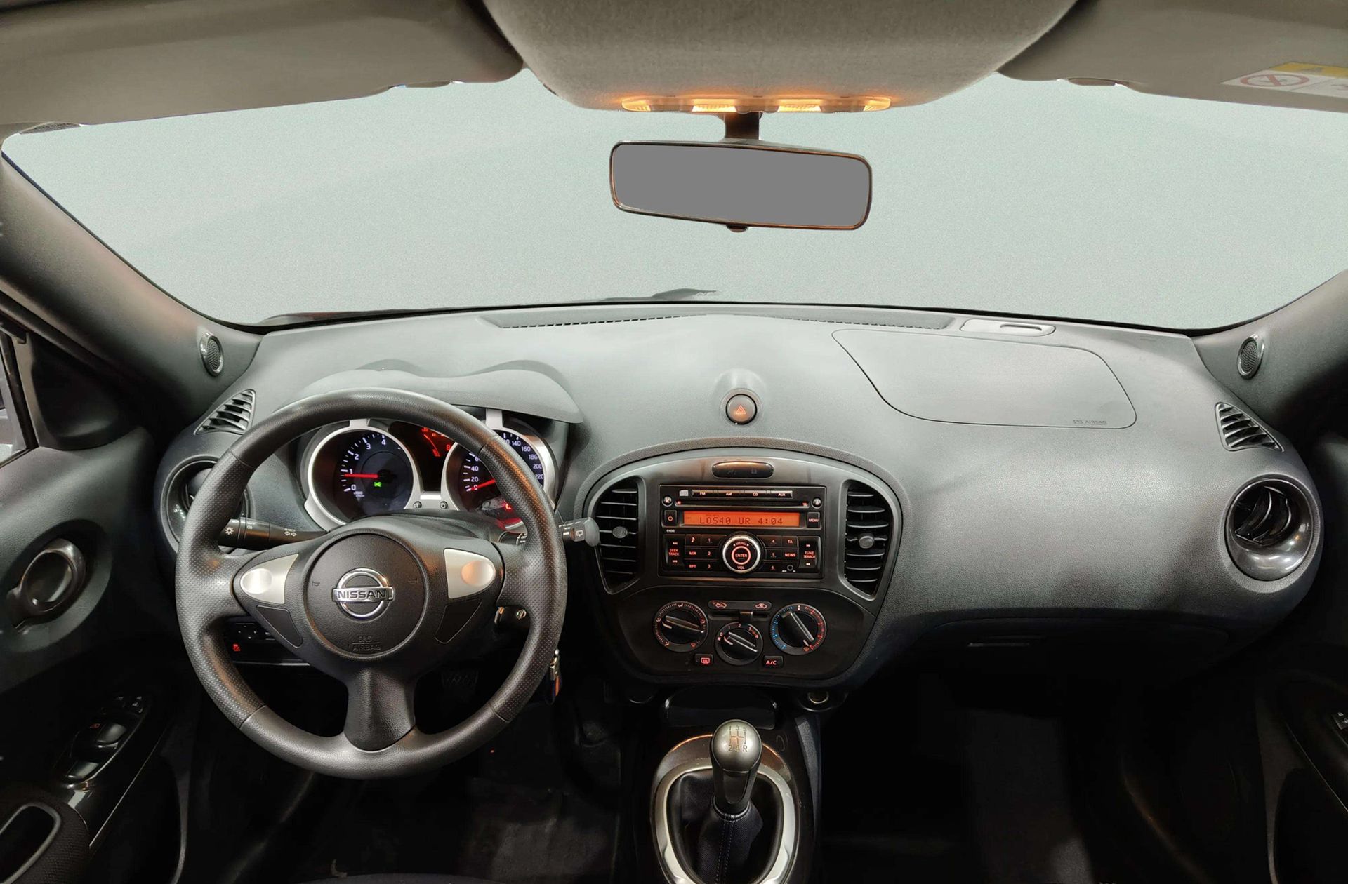 Nissan Juke 1.6 Visia 4x2 - foto 6