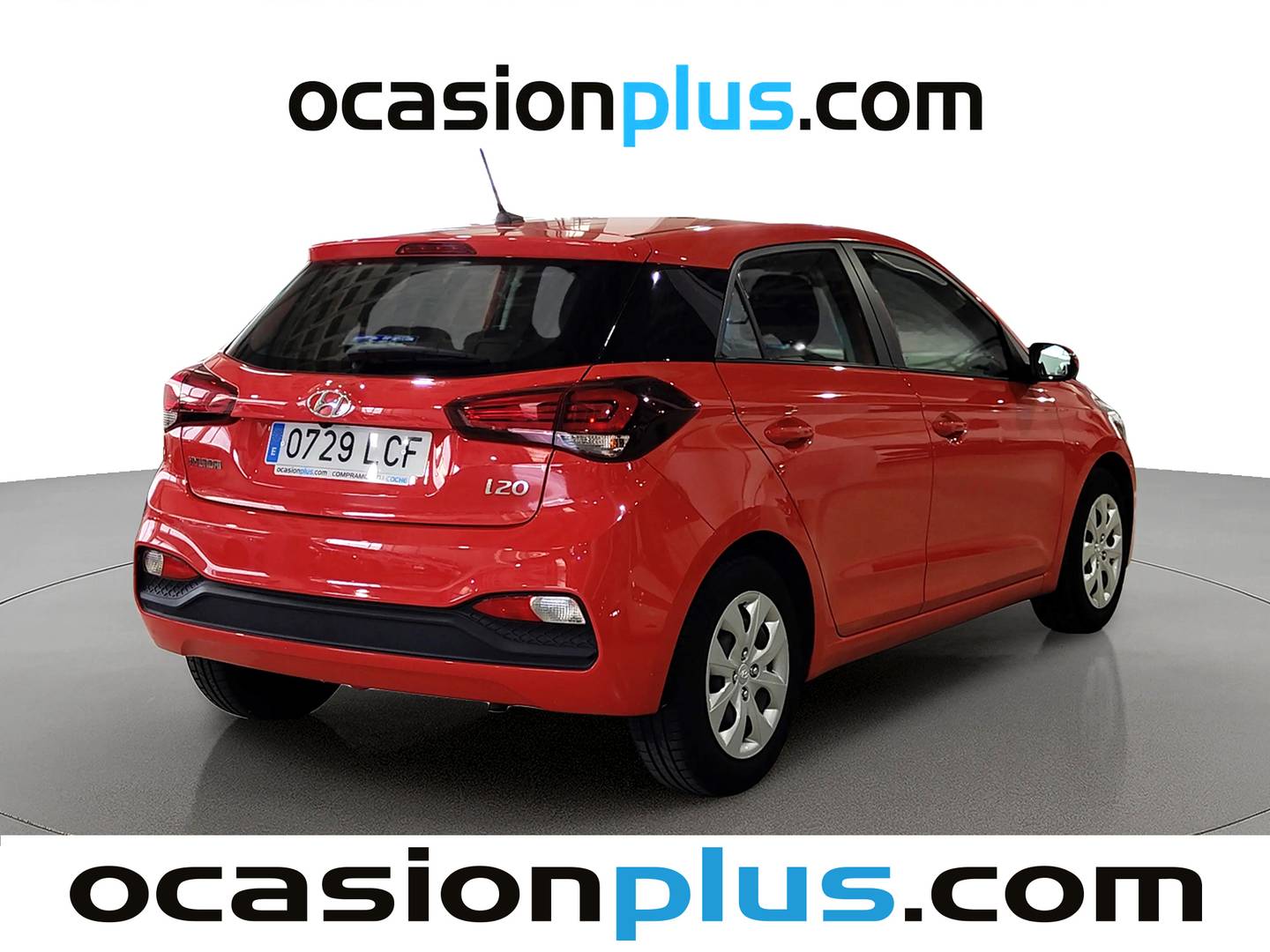 Foto trasera Hyundai i20 Hyundai i20 1.2 MPI Essence LE (84 CV) derecha