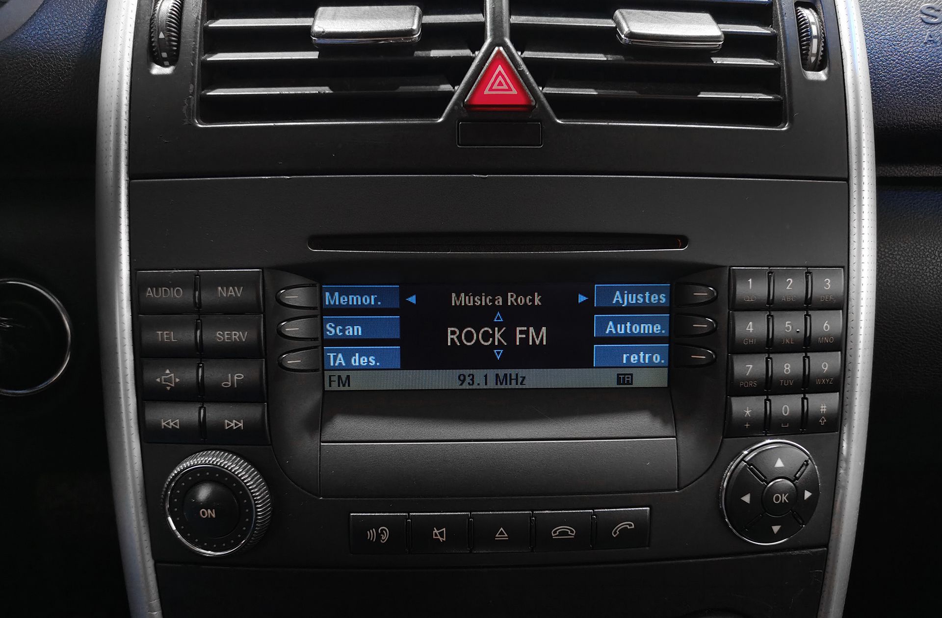 Mercedes-Benz Clase A A 200 Avantgarde - foto 30