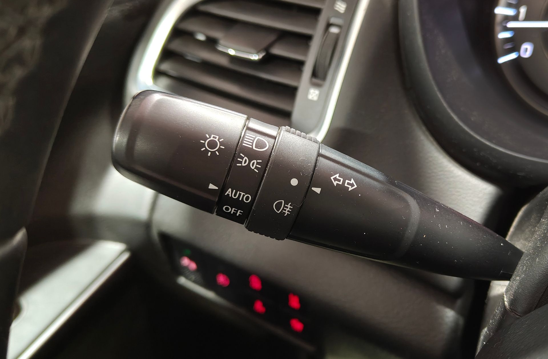 Suzuki S-Cross 1.4T Mild Hybrid S2 - foto 25