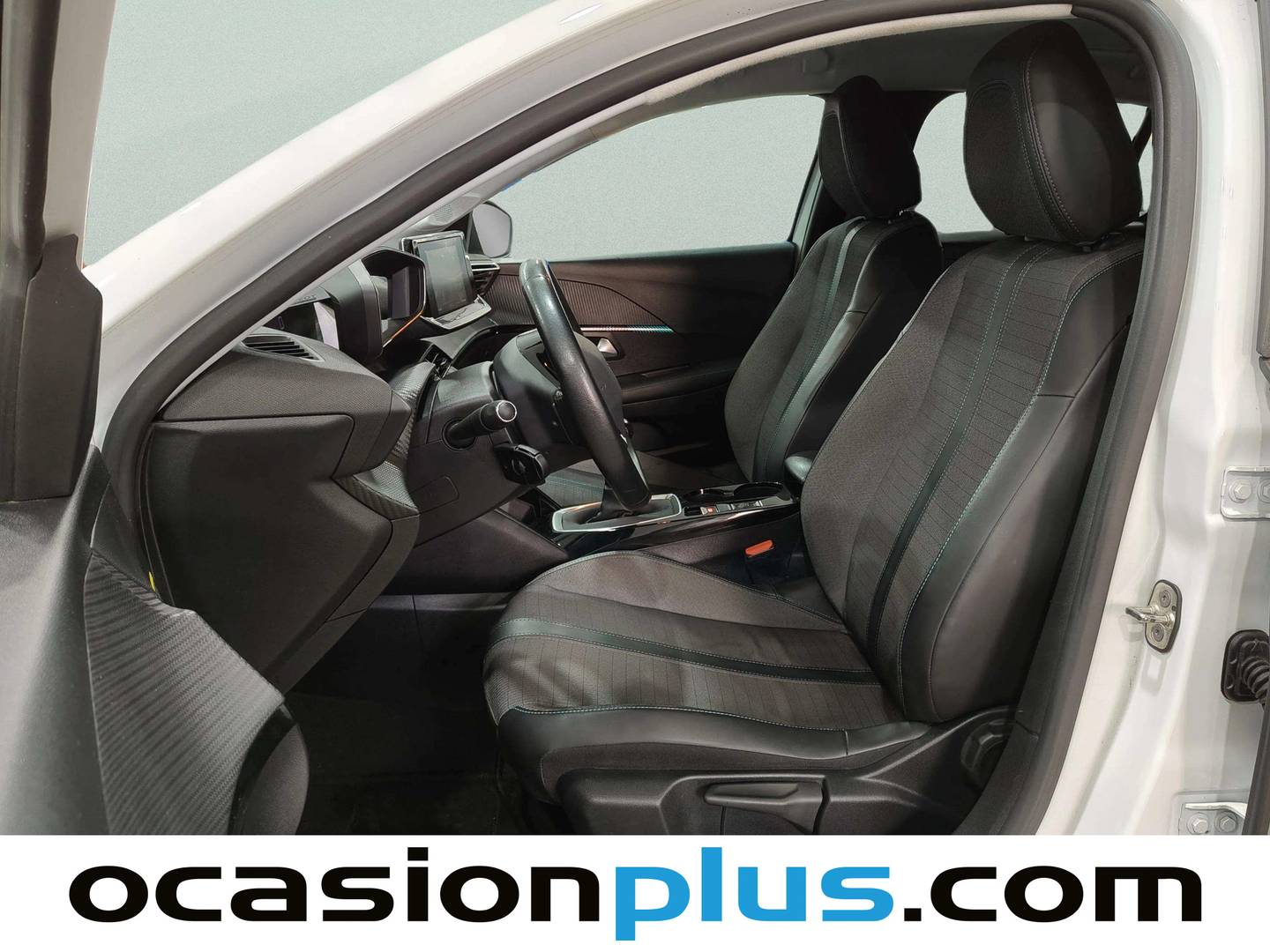 Foto asientos delanteros Peugeot 208 Peugeot 208 PureTech 100 Allure Pack (100 CV)