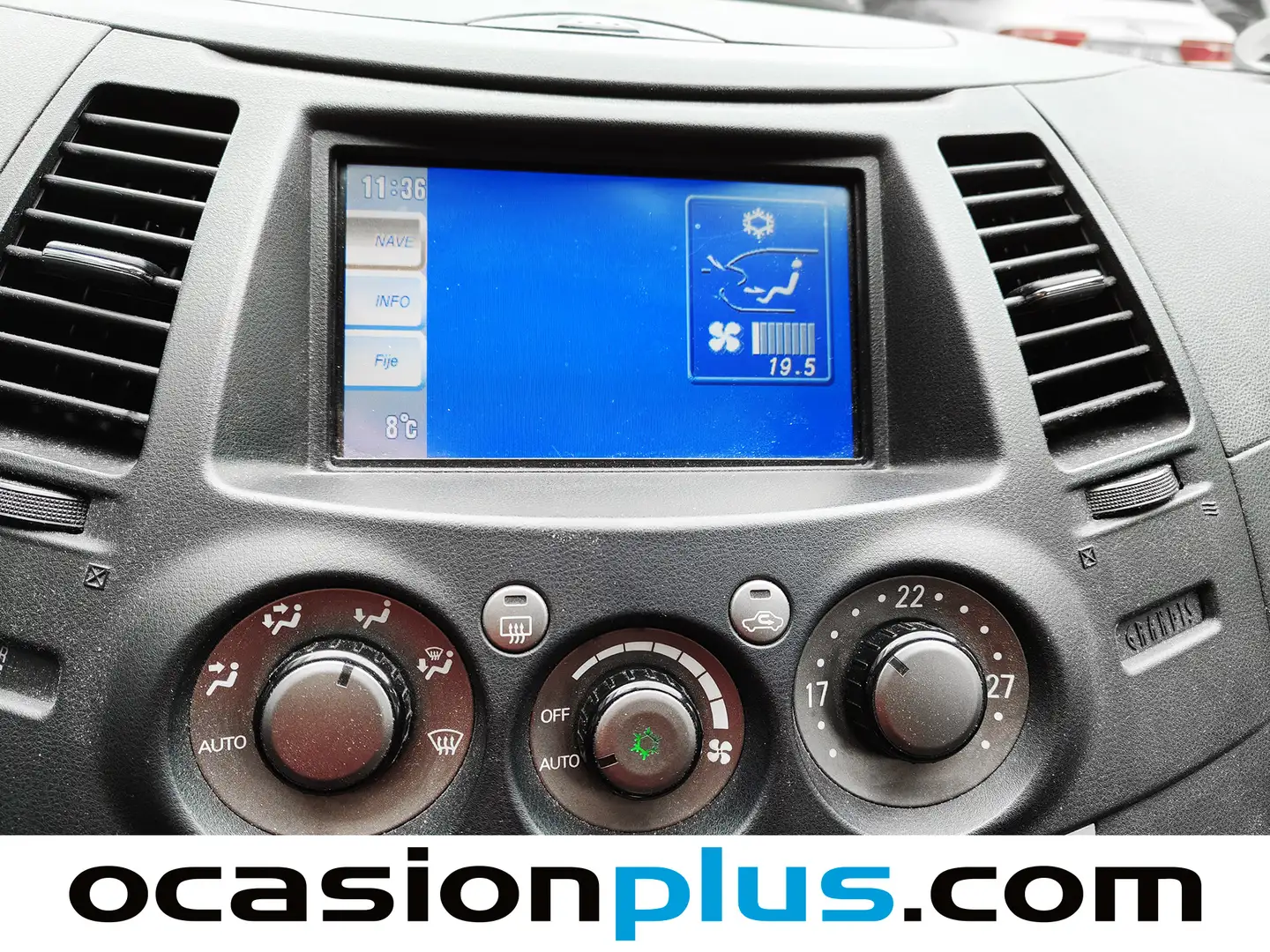 Foto Mitsubishi Grandis MITSUBISHI Grandis 2.0 DI-D Intense Plus (136 CV) 7 Plazas