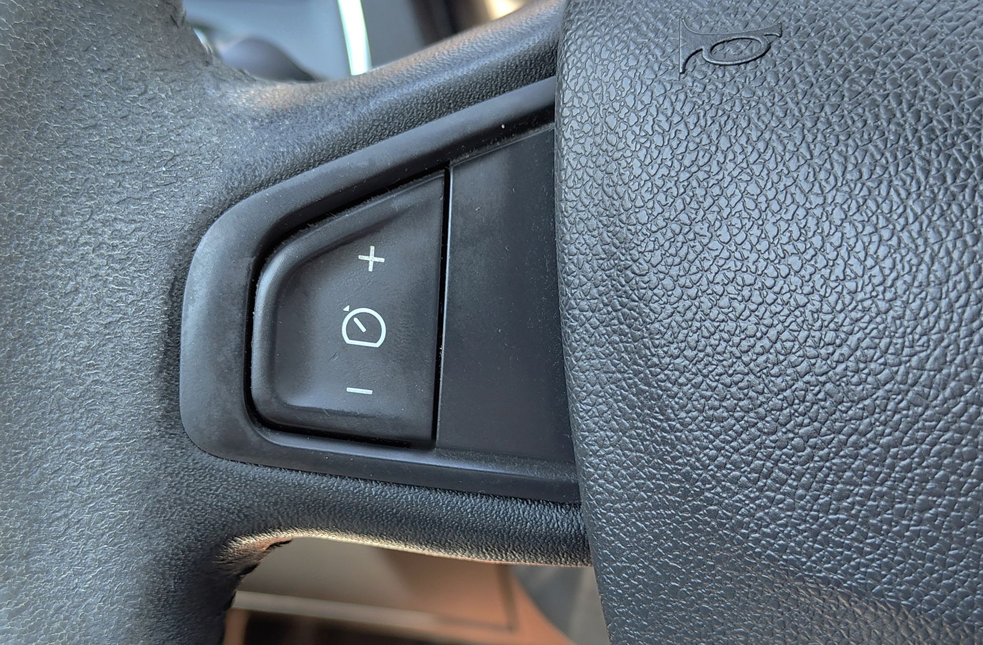 Renault Laguna Coupe Emotion Plus FAP eco2 dCi - foto 32