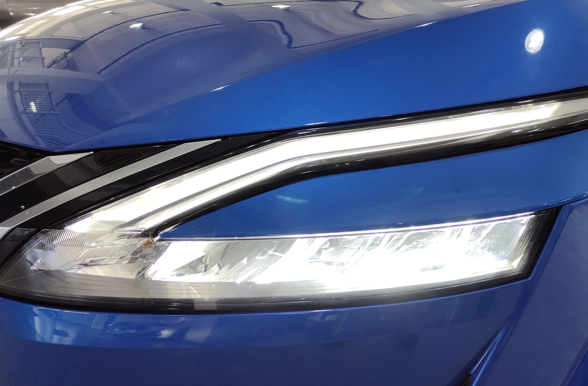 Nissan Qashqai DIG-T 140 N-Connecta - foto 14