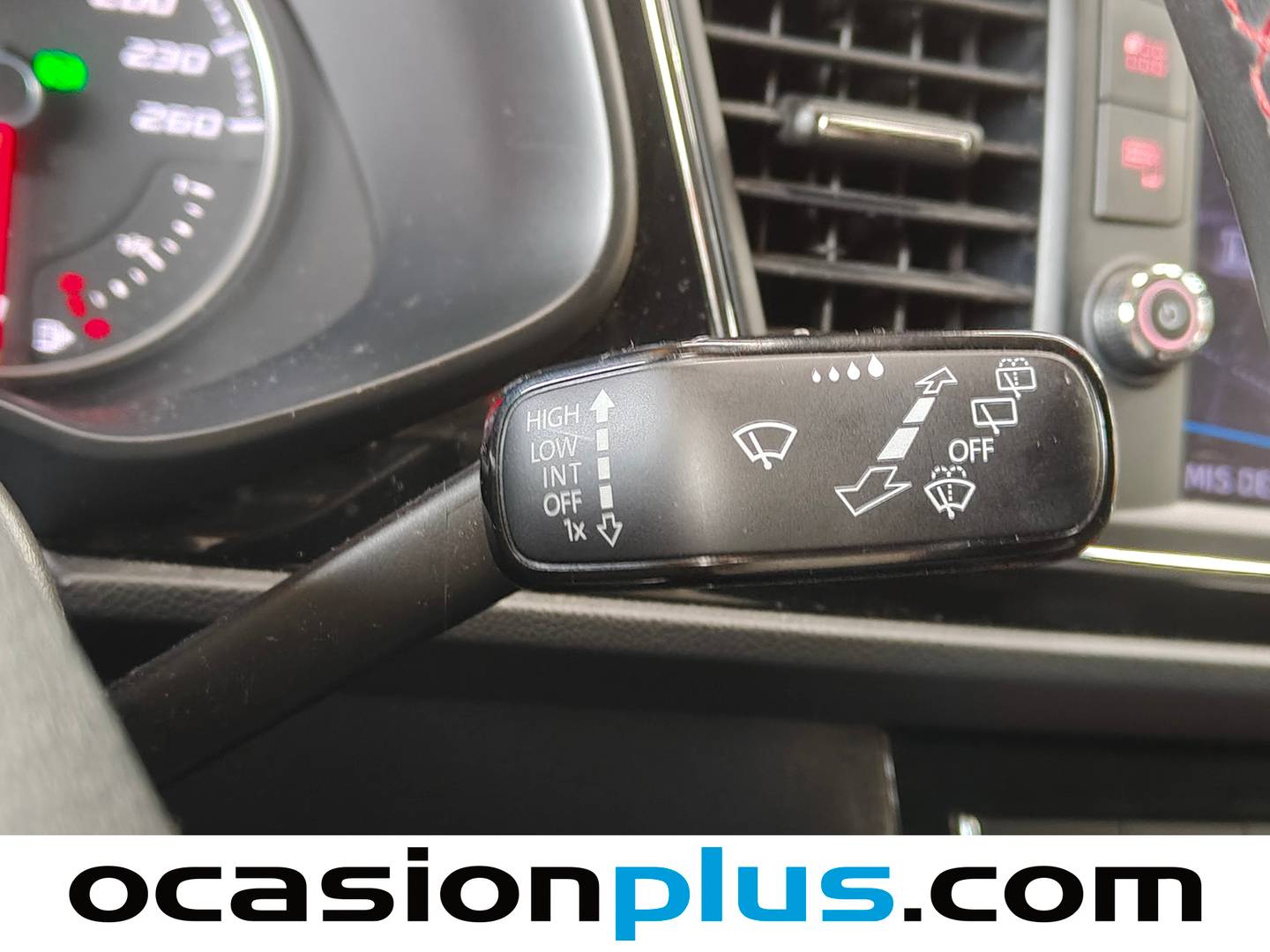 Foto Seat León SEAT León 2.0 TDI S&S FR Plus DSG (150 CV)