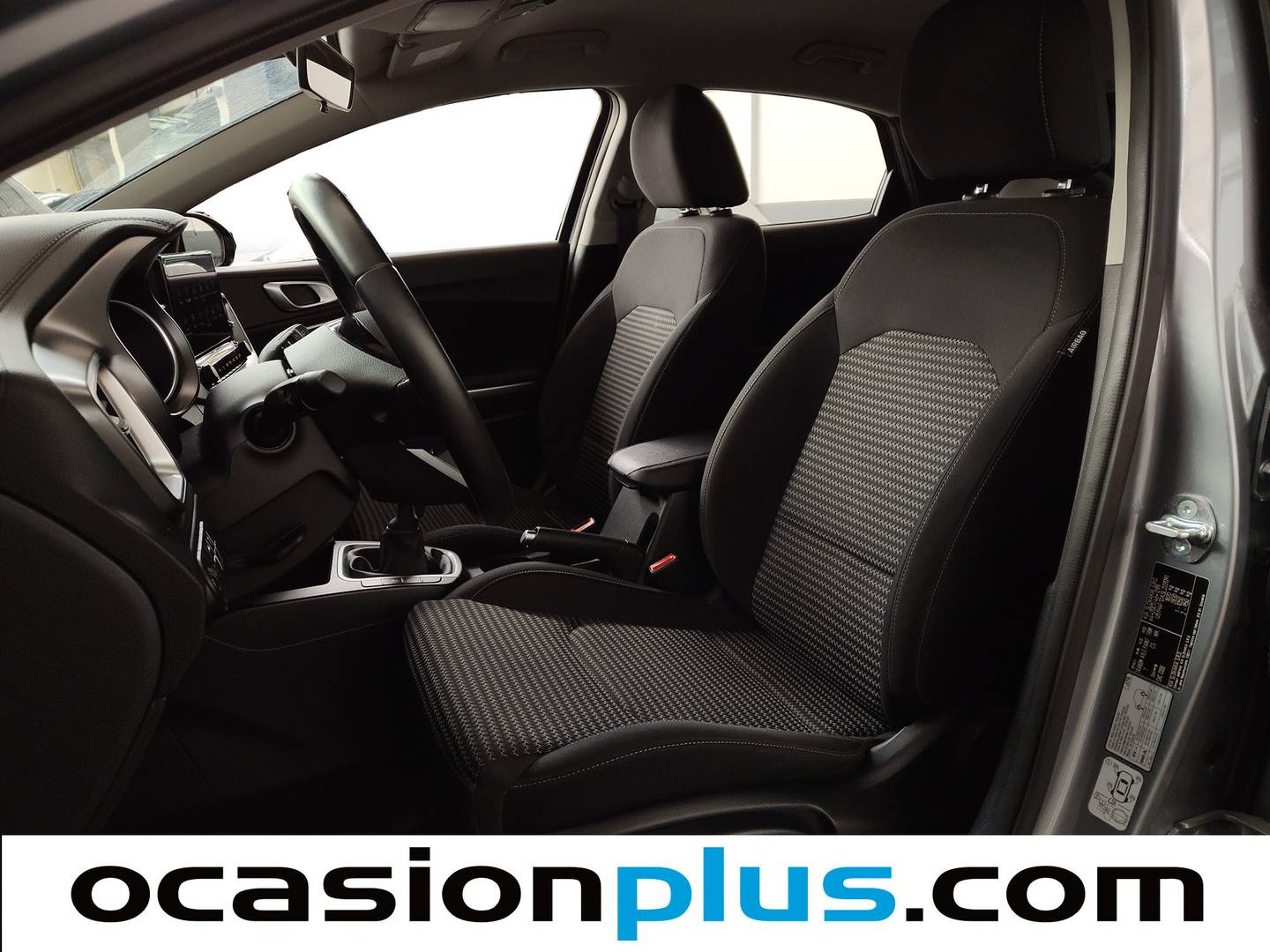 Foto asientos delanteros KIA XCeed KIA XCeed 1.0 T-GDi Drive (100 CV)