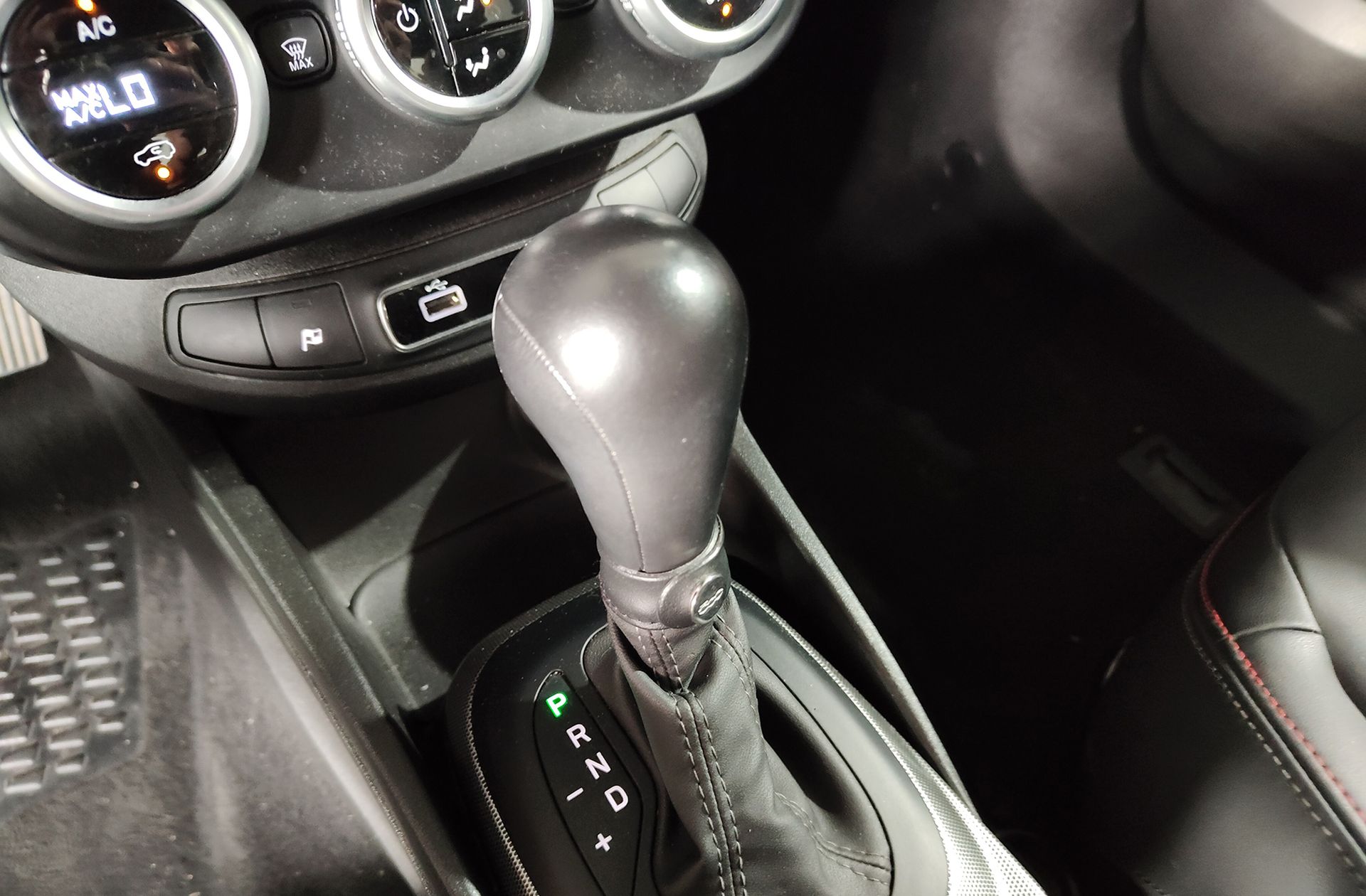 Fiat 500X 1.3 Firefly Sport 4x2 DCT - foto 5