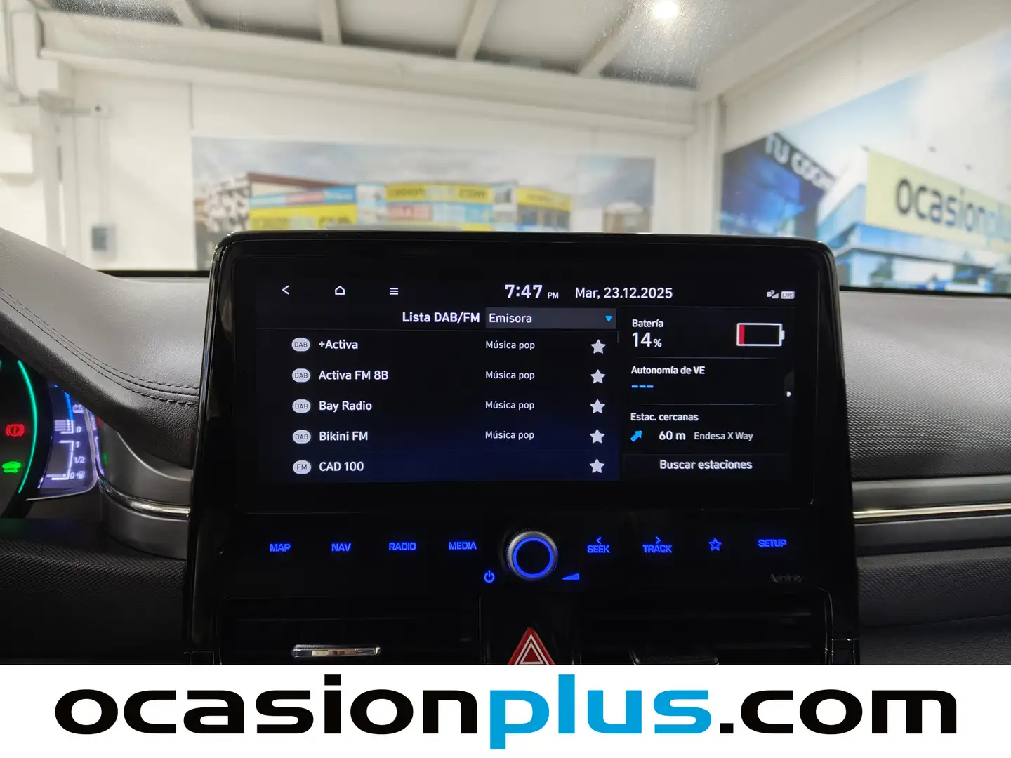 Foto Hyundai IONIQ Hyundai Ioniq 1.6 GDI PHEV Tecno DCT (141 CV)