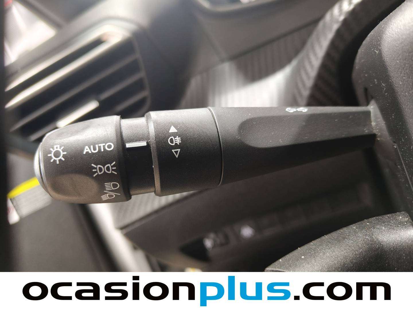 Foto Peugeot 2008 Peugeot 2008 PureTech 100 S&S Allure (100 CV)