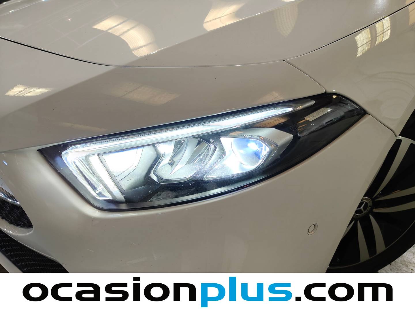 Acabados Mercedes Clase A Mercedes-Benz Clase A 250 e (218 CV)