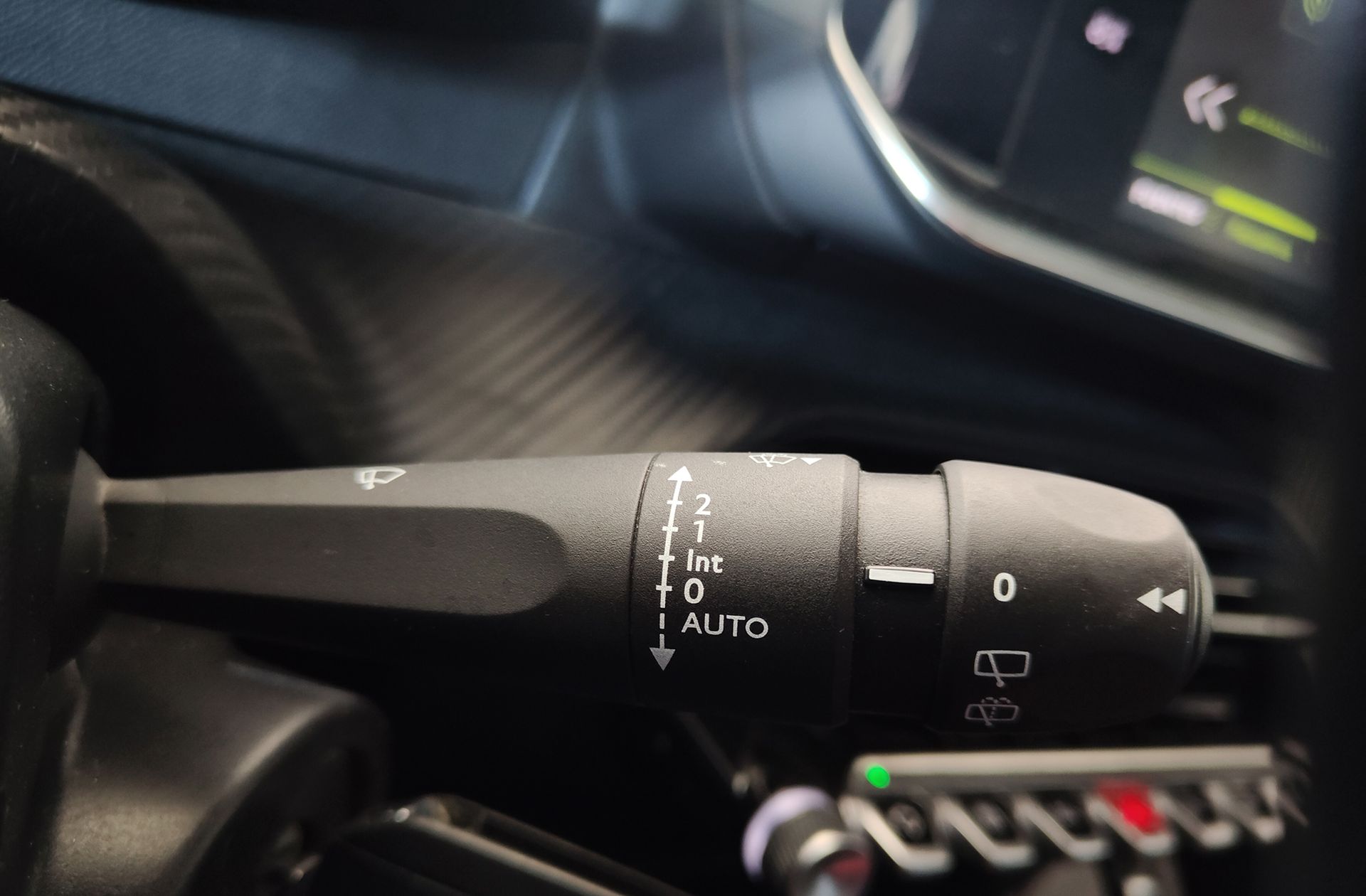 Peugeot 2008 PureTech 100 Allure Pack - foto 26