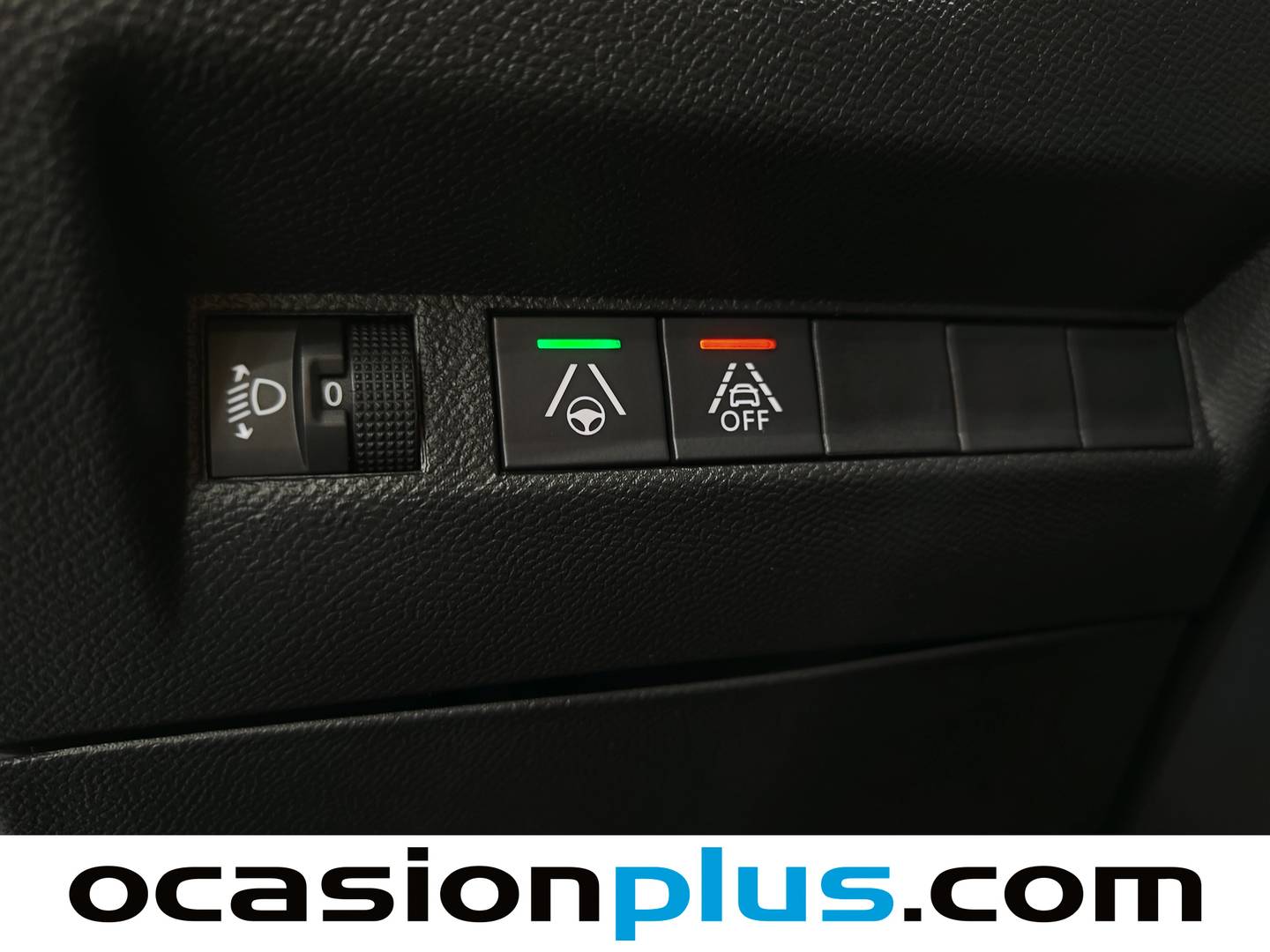 Foto Peugeot 2008 Peugeot 2008 PureTech 130 S&S Allure Pack EAT8 (130 CV)