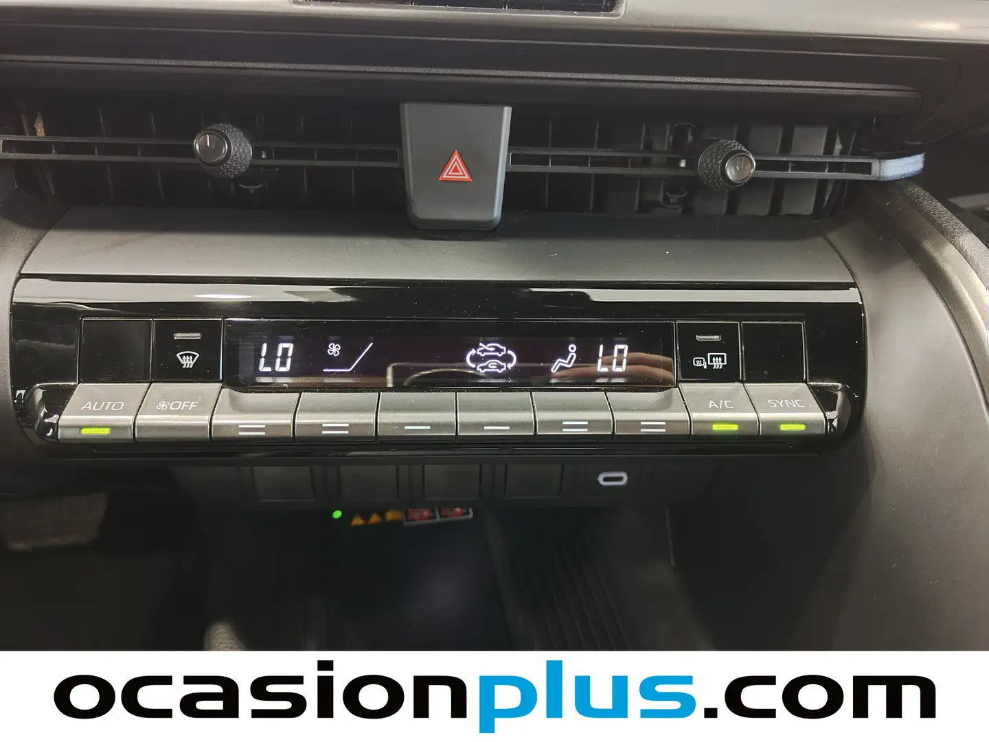 Foto Toyota C-HR Toyota C-HR 200H Advance (184 CV)