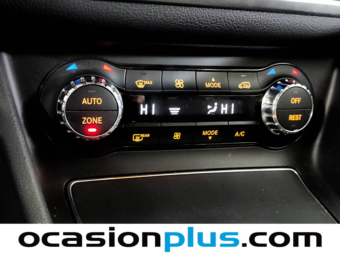 Foto Mercedes GLA Mercedes-Benz GLA GLA 200 Pack AMG (156 CV)