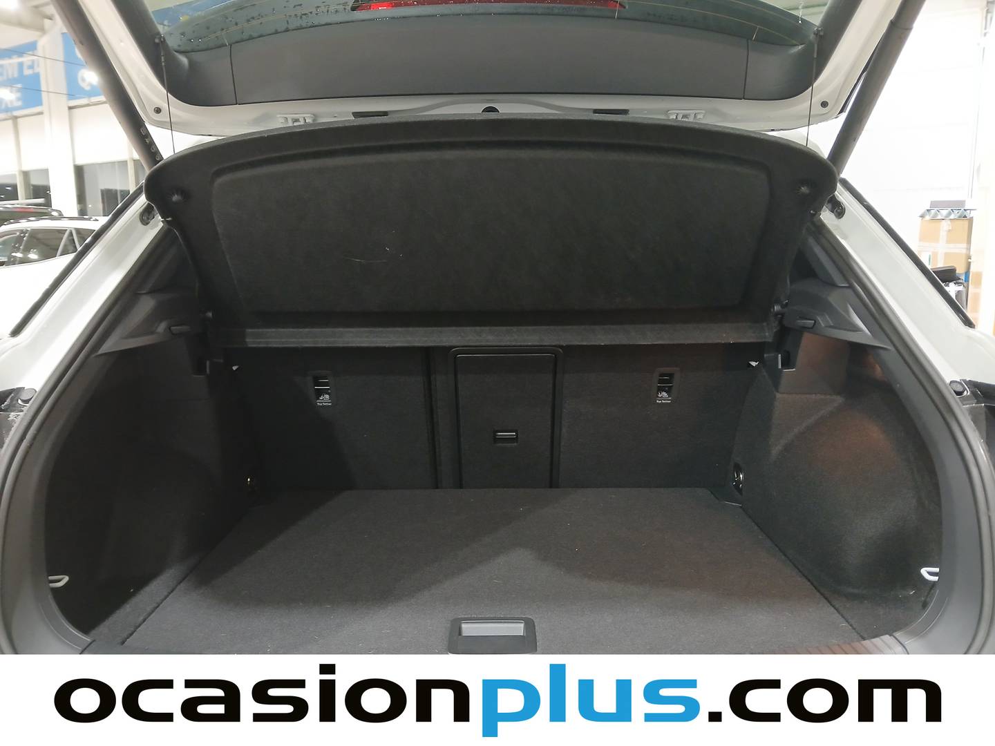 Fotos maletero Volkswagen T-Roc Volkswagen T-Roc Dark Line 1.0 TSI (115 CV)