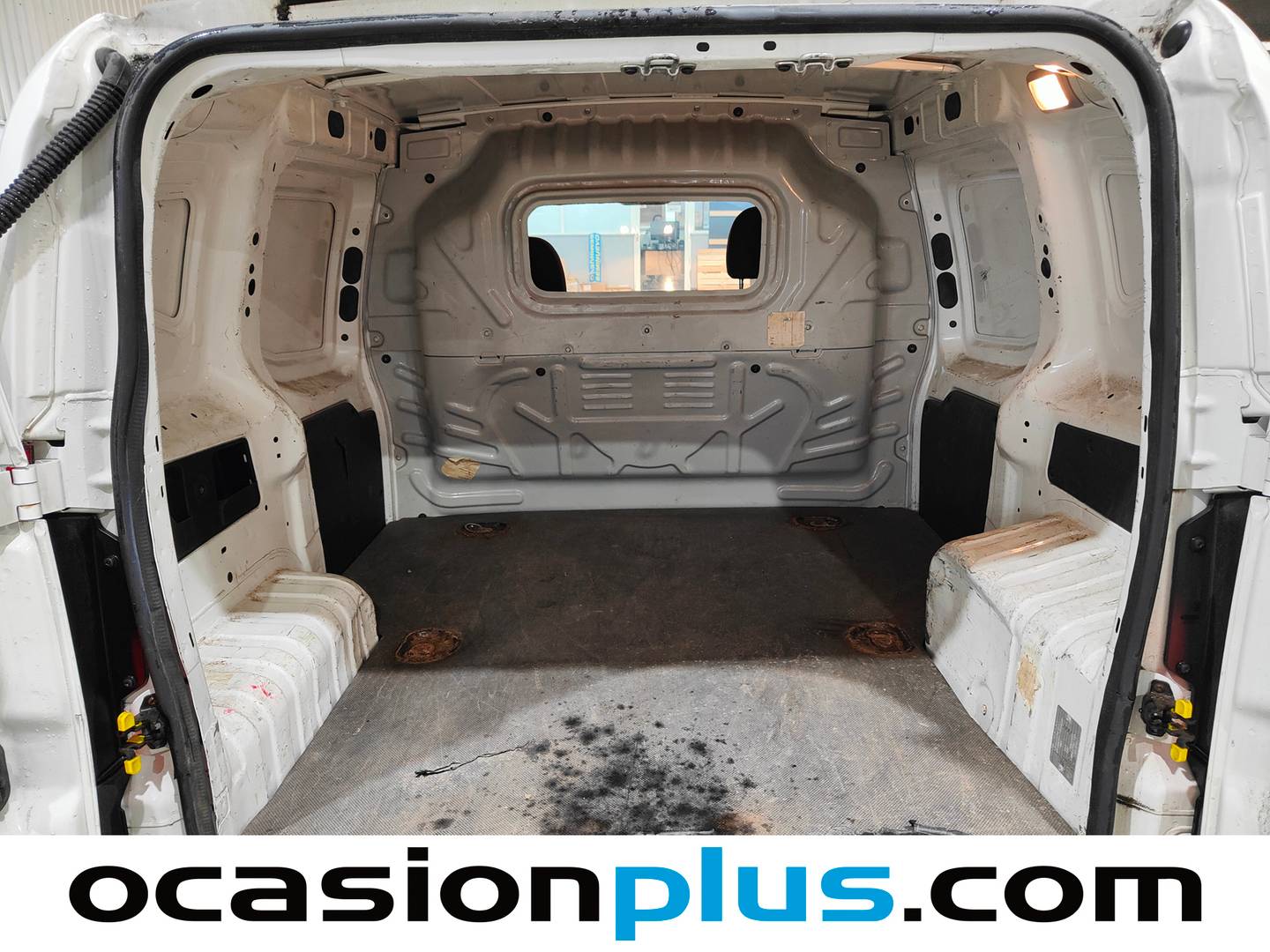 Foto asientos traseros Fiat Fiorino Fiat Fiorino Cargo Furgon 1.4 Natural Power Base (70 CV)