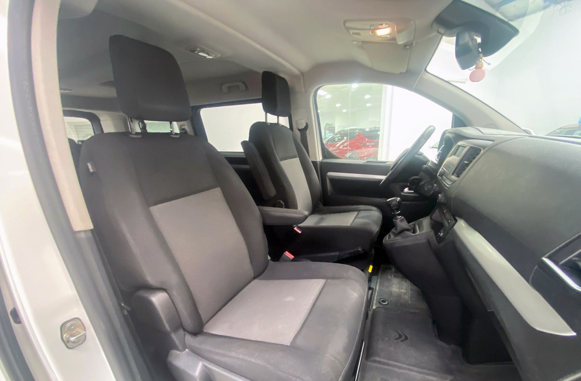 Citroën SpaceTourer BlueHDi 150 Talla M Business 8 plazas - foto 13