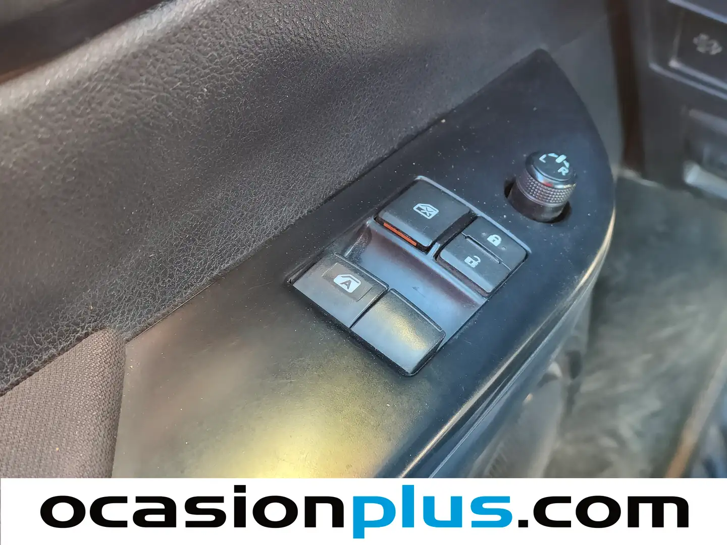 Foto Toyota Hilux Toyota Hilux 2.4 D-4D Cabina Sencilla GX (150 Cv)