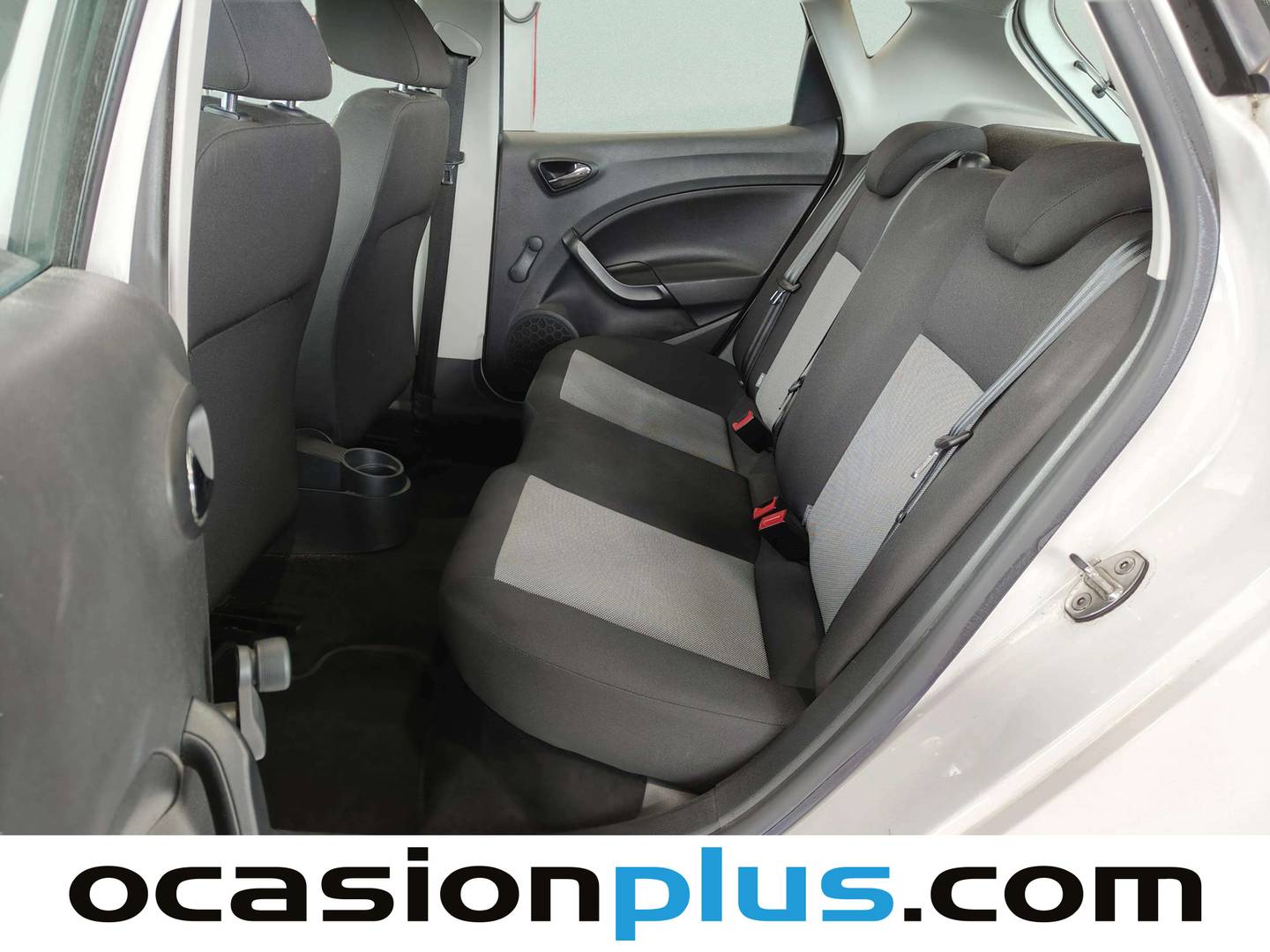 Foto asientos traseros Seat Ibiza Seat Ibiza 1.0 Reference (75 CV)