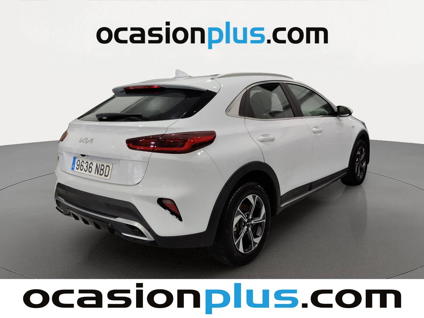 Foto trasera KIA XCeed KIA XCeed 1.0 T-GDi Drive (100 CV) derecha