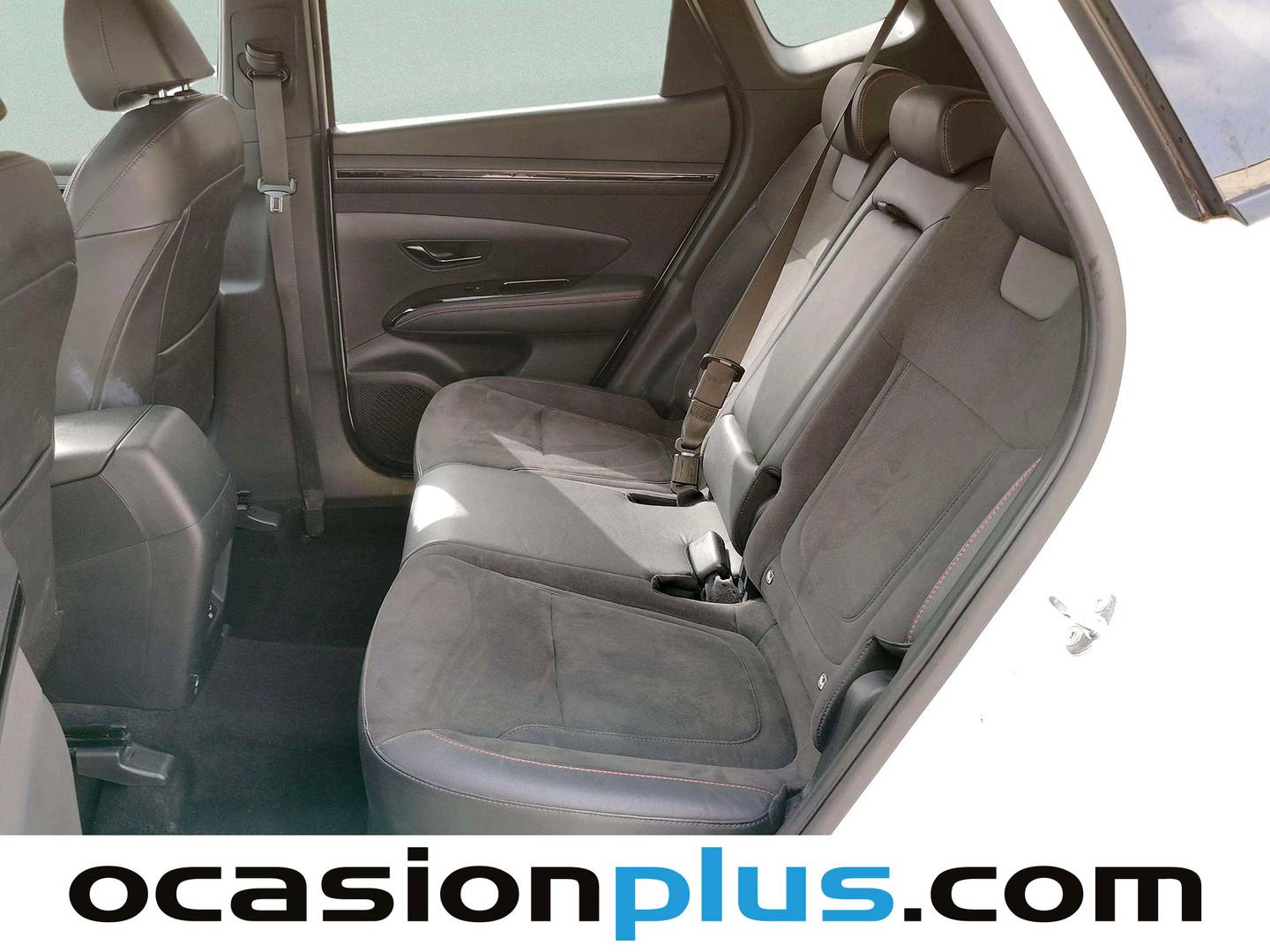 Foto asientos traseros Hyundai Tucson Hyundai Tucson 1.6 TGDI N-Line 30 Aniversario (150 CV)