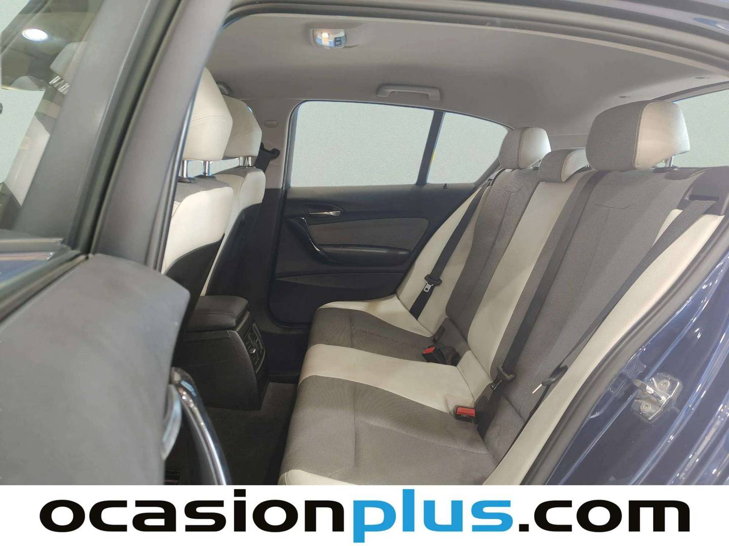 Foto asientos traseros BMW Serie 1 BMW Serie 1 118d (143 CV)
