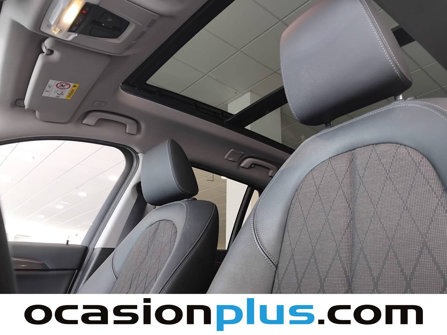 Extras y acabados del BMW X1 BMW X1 sDrive18d (150 CV)
