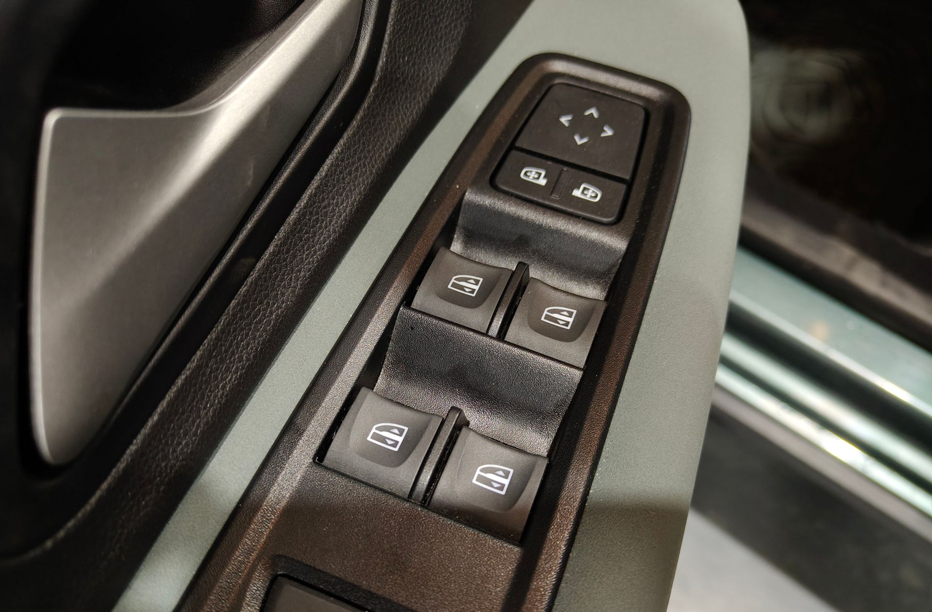 Dacia Jogger Extreme Hybrid 7 plazas - foto 33