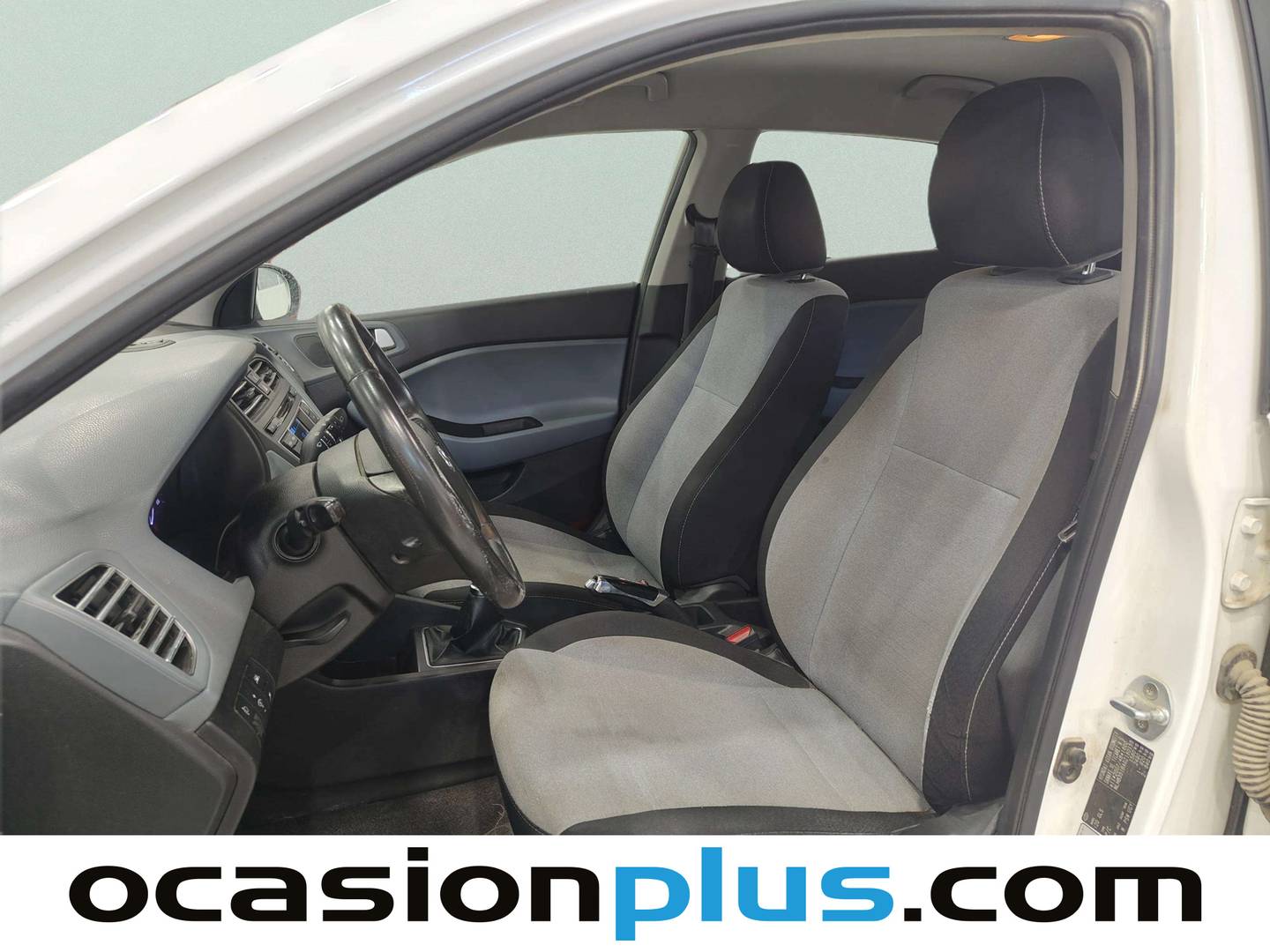 Foto asientos delanteros Hyundai i20 Hyundai i20 1.2 MPI Klass (84 CV)