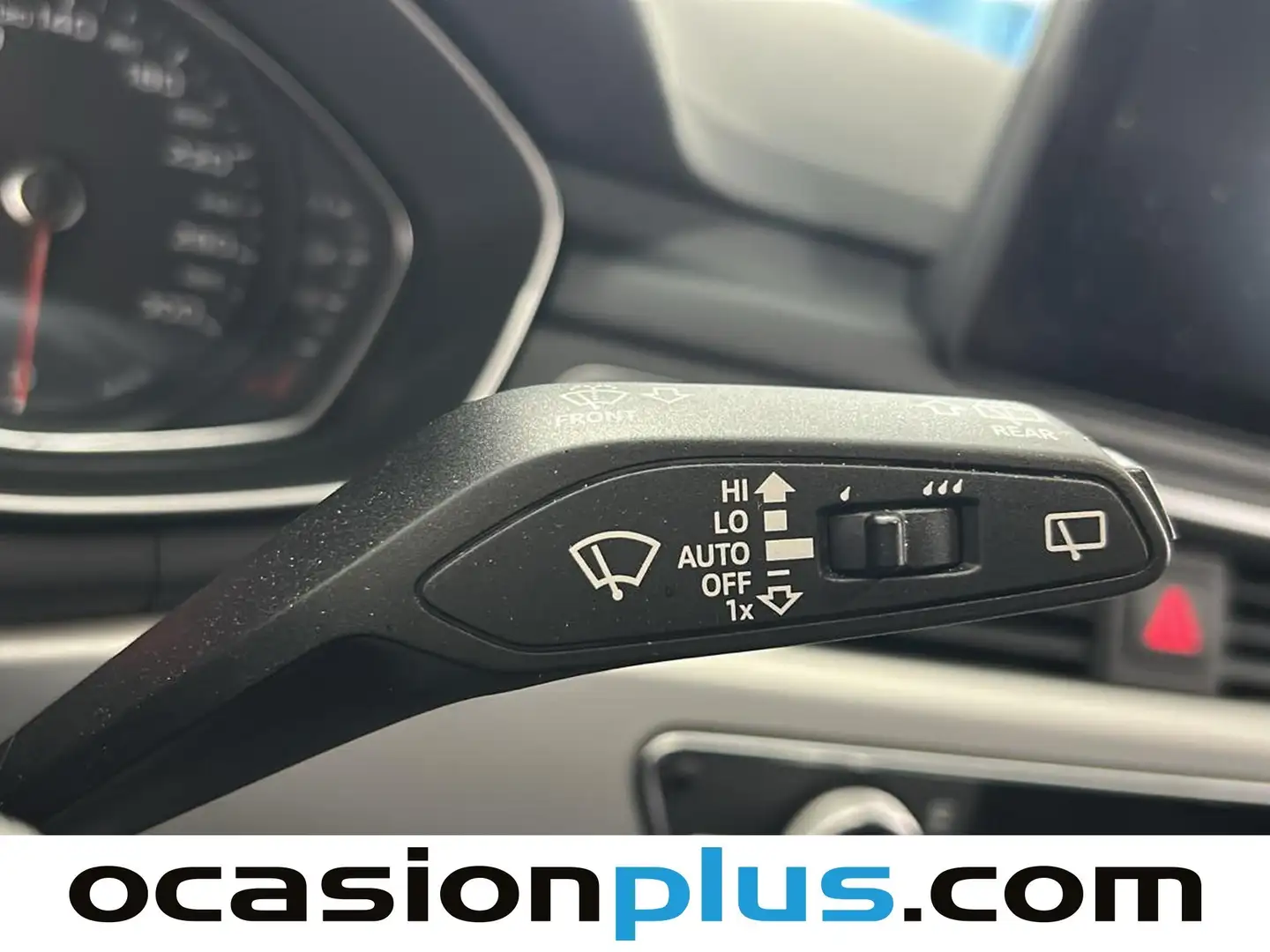 Foto Audi A4 Audi A4 Avant Black line edition 2.0 TDI (150 CV)