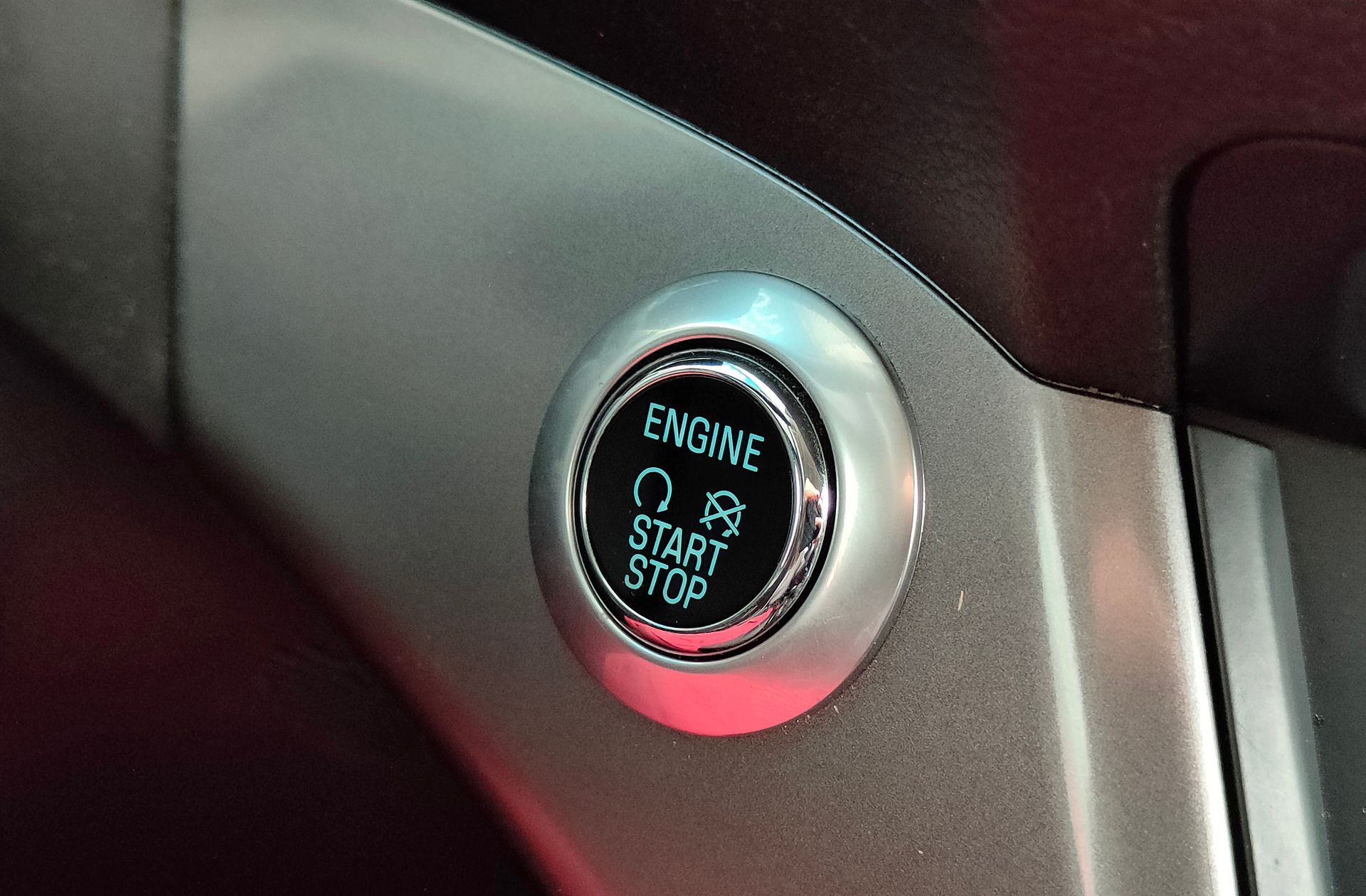 Ford Kuga 1.5 EcoBoost Trend 4x2 - foto 25