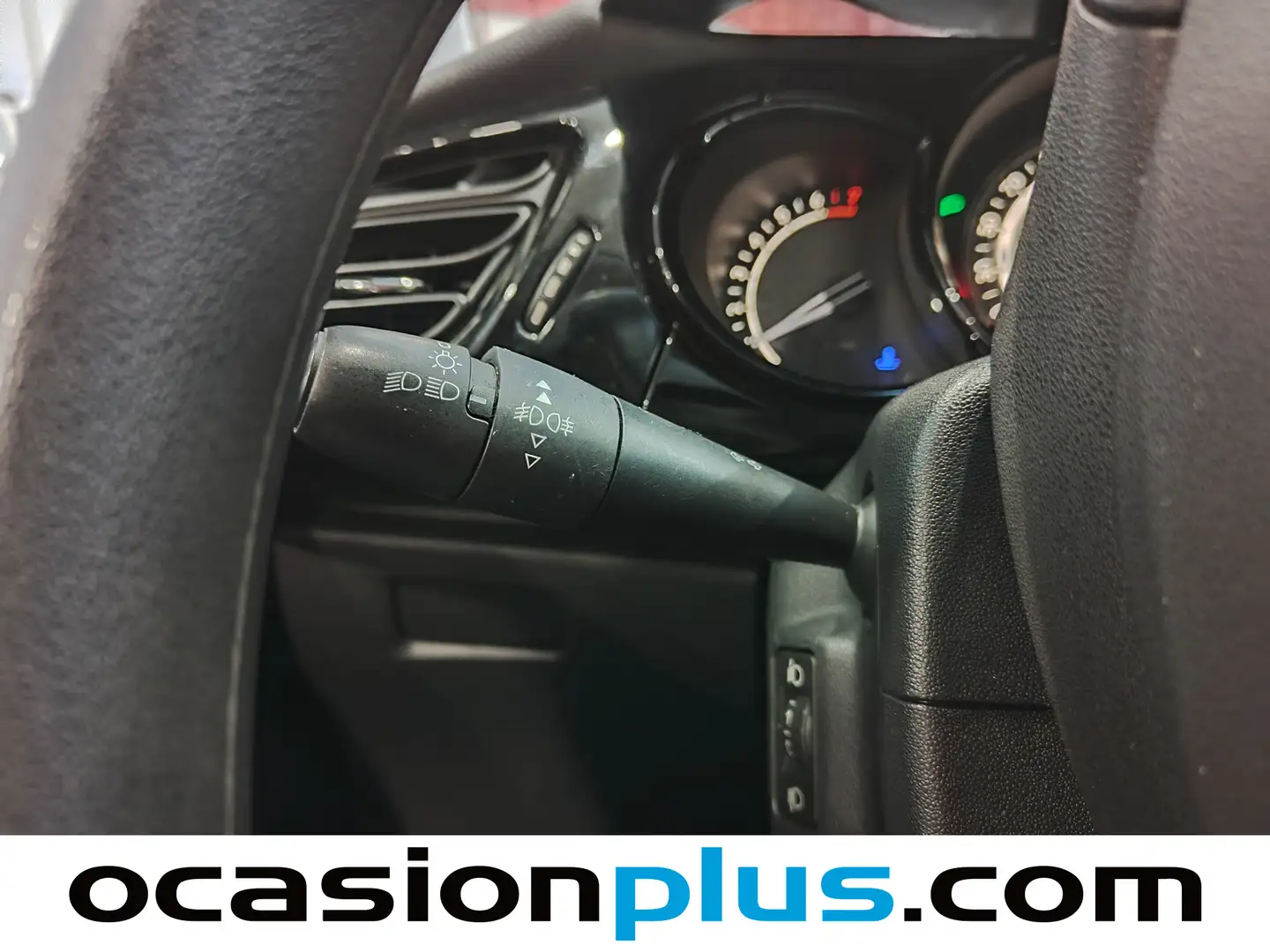 Foto Citroën C3 Citroen C3 VTi Tonic  (68 CV)