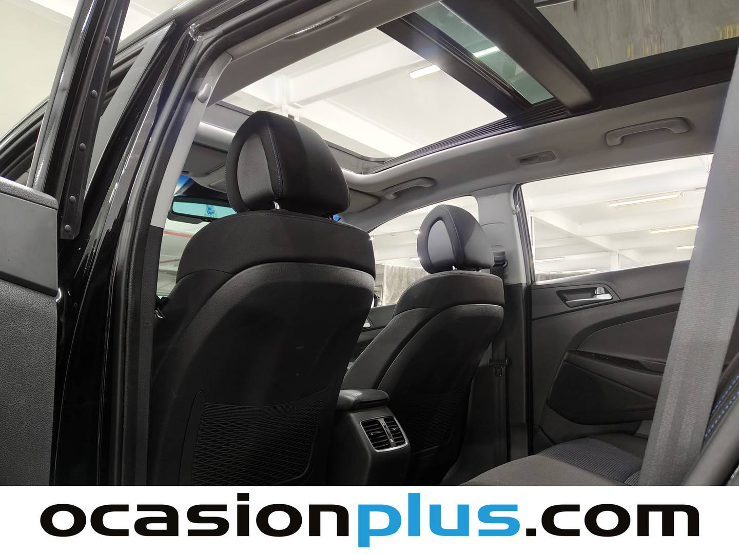 Equipamiento del Hyundai Tucson Hyundai Tucson 1.7 CRDI BlueDrive Tecno Sky 4x2 (115 CV)
