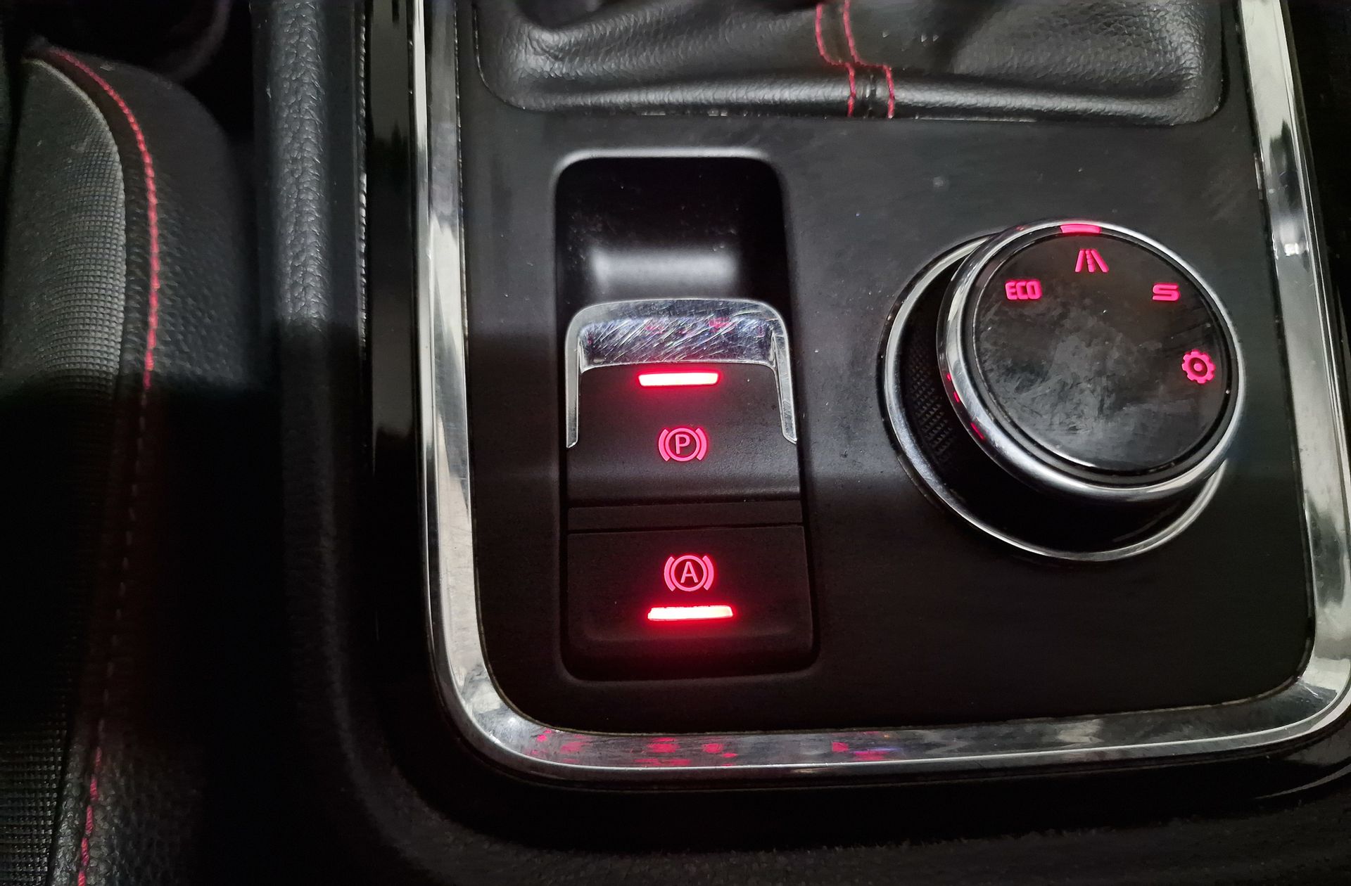 SEAT Ateca 1.5 TSI FR Edition - foto 38