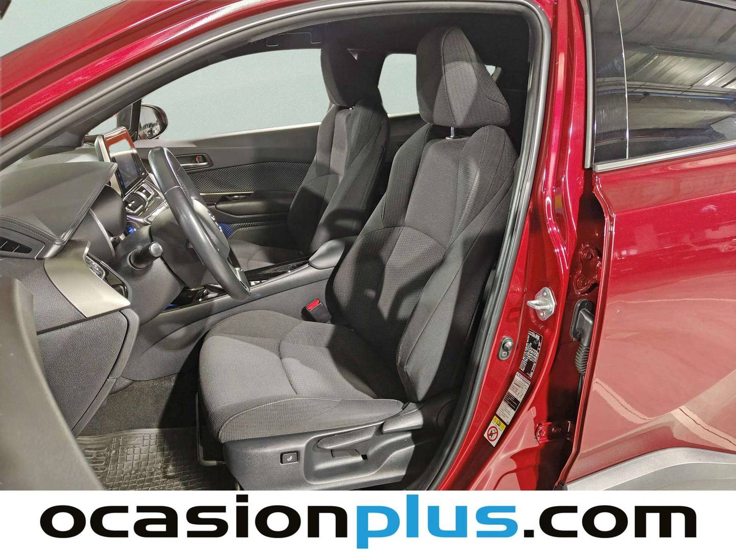 Foto Toyota C-HR Toyota C-HR 1.8 125H Advance Pack Plus (122 CV)