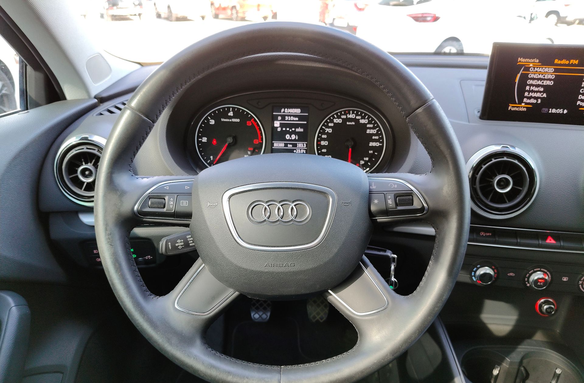 Audi A3 Attraction 1.6 TDI - foto 18