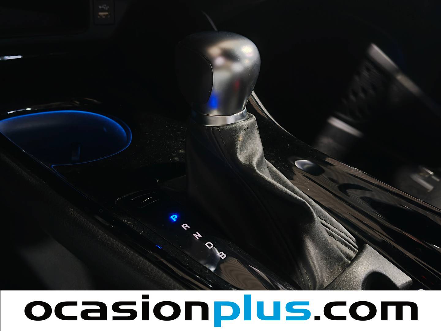 Toyota C-HR Toyota C-HR 1.8 125H Advance (122 CV) de segunda mano