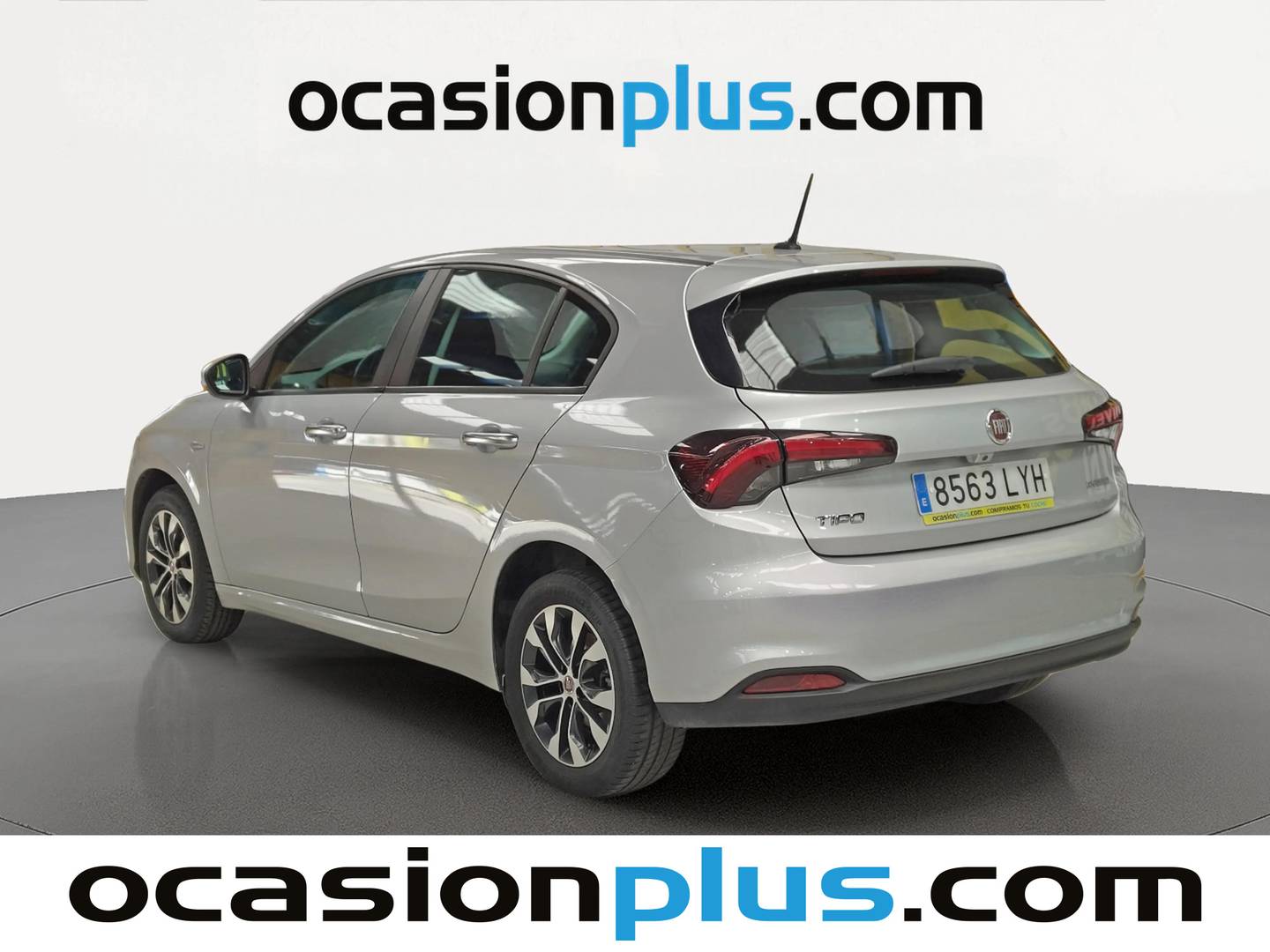 Foto trasera Fiat Tipo Fiat Tipo 1.5 Hybrid City Life DCT (130 CV) izquierda