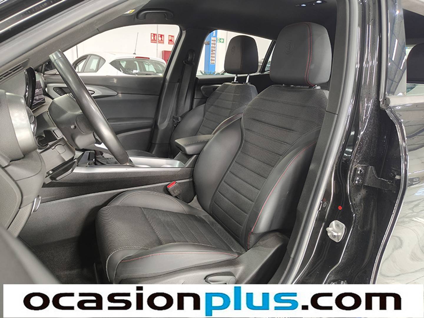 Foto Alfa Romeo Tonale Alfa Romeo Tonale 1.5 MHEV Sprint FWD (130 CV)