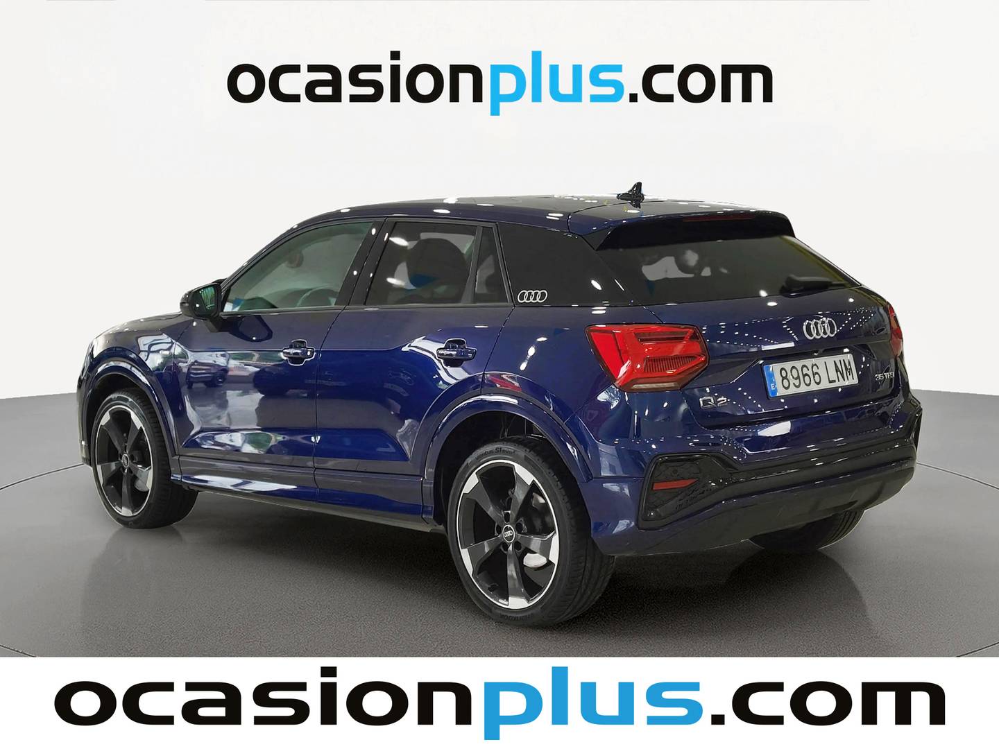 Foto trasera Audi Q2 Audi Q2 Black line 35 TFSI (150 CV) izquierda