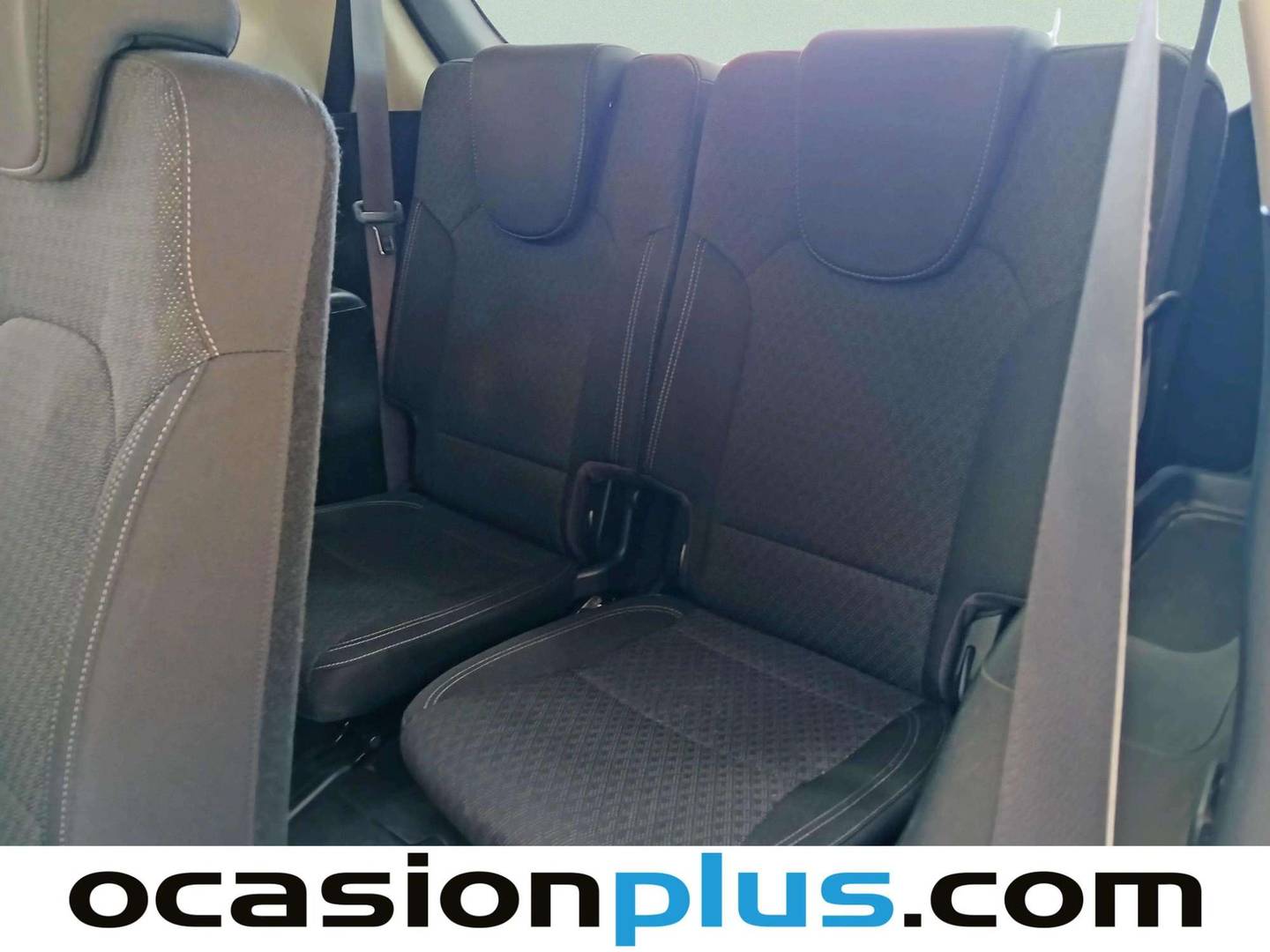 Fotos maletero KIA Carens KIA Carens 1.6 GDi Drive (135 CV) 7 Plazas