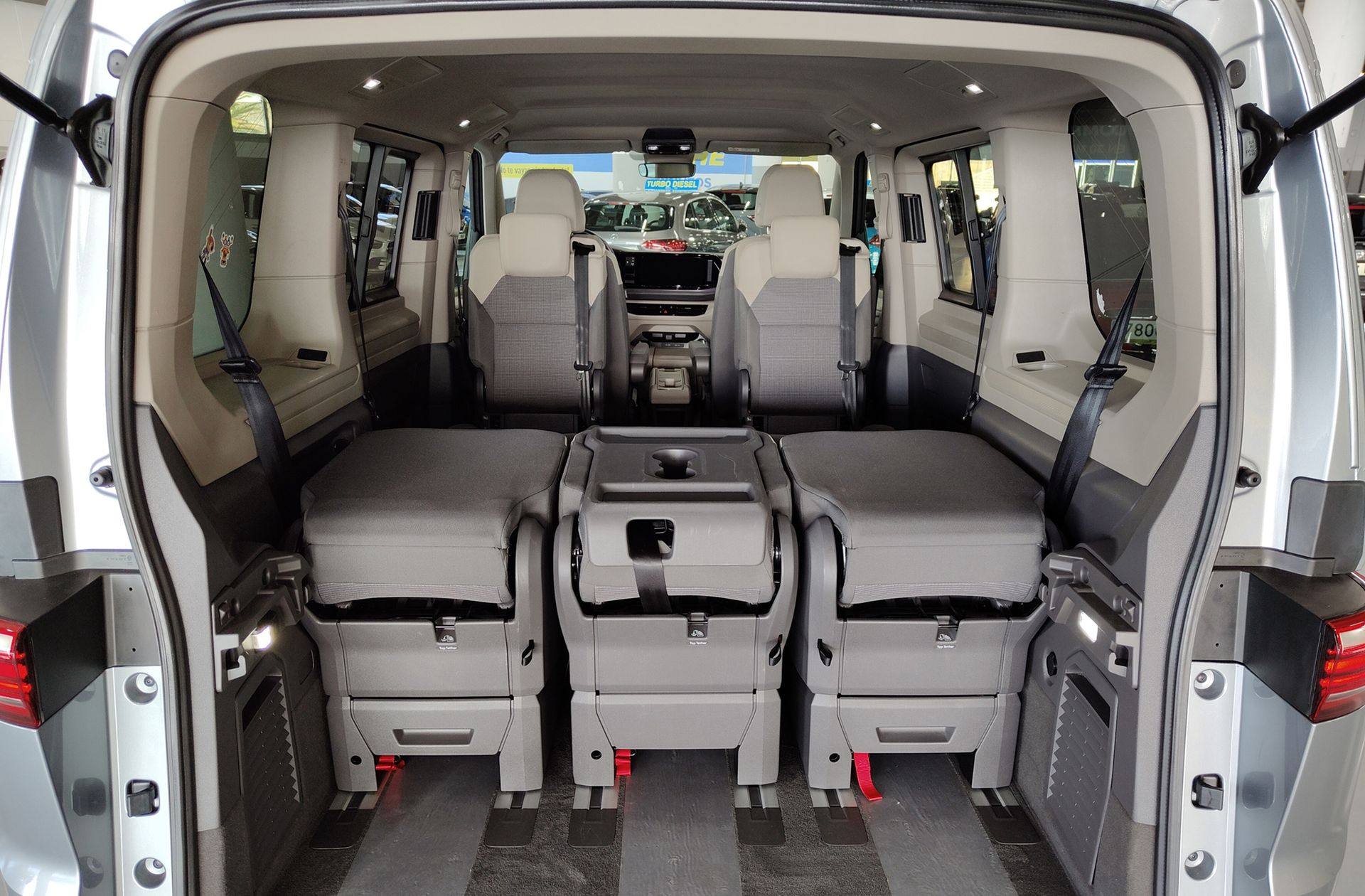 Volkswagen Multivan Batalla Corta 2.0 TDI DSG 7 plazas - foto 18