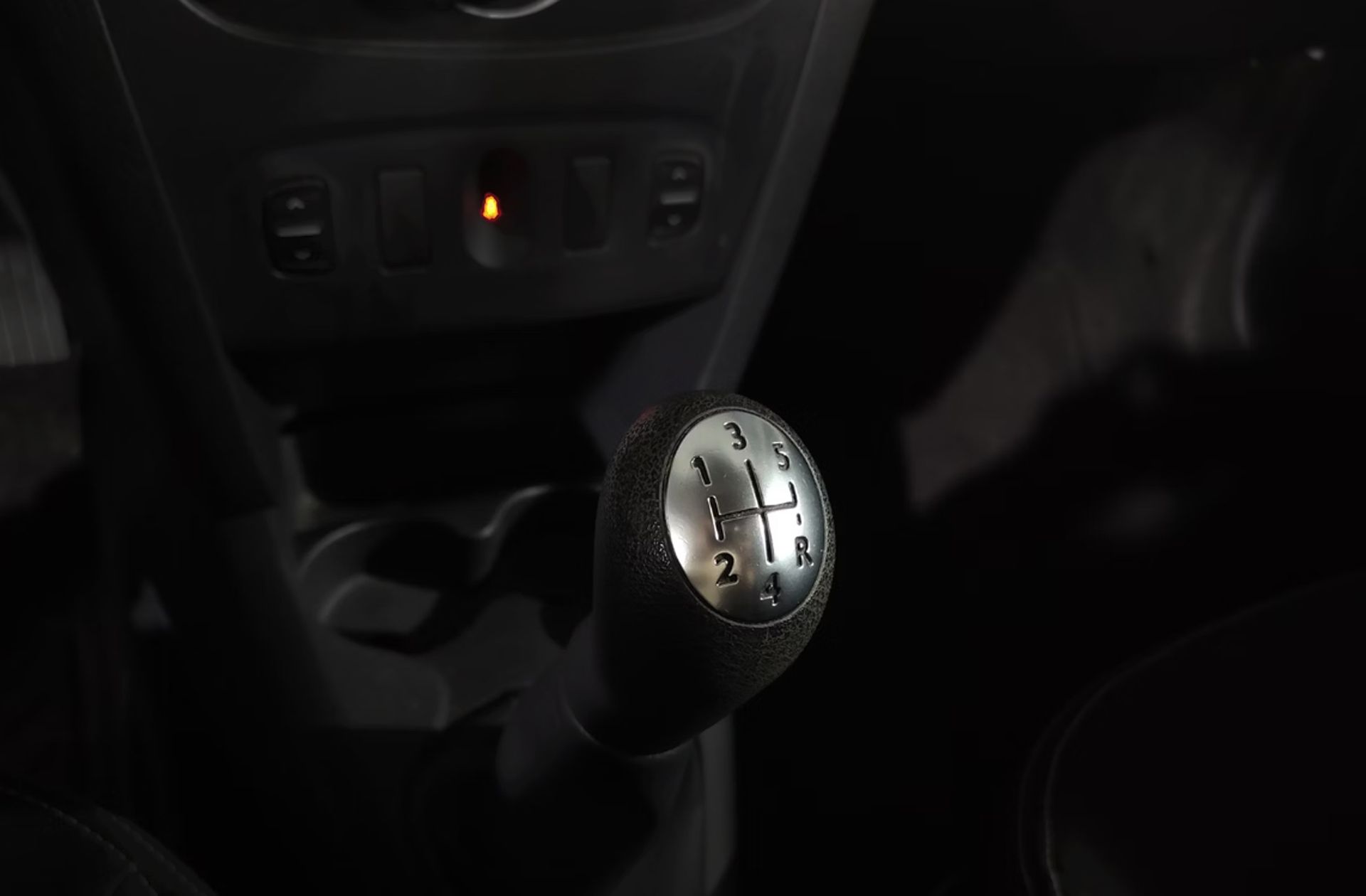 Dacia Sandero Stepway TCe - foto 5