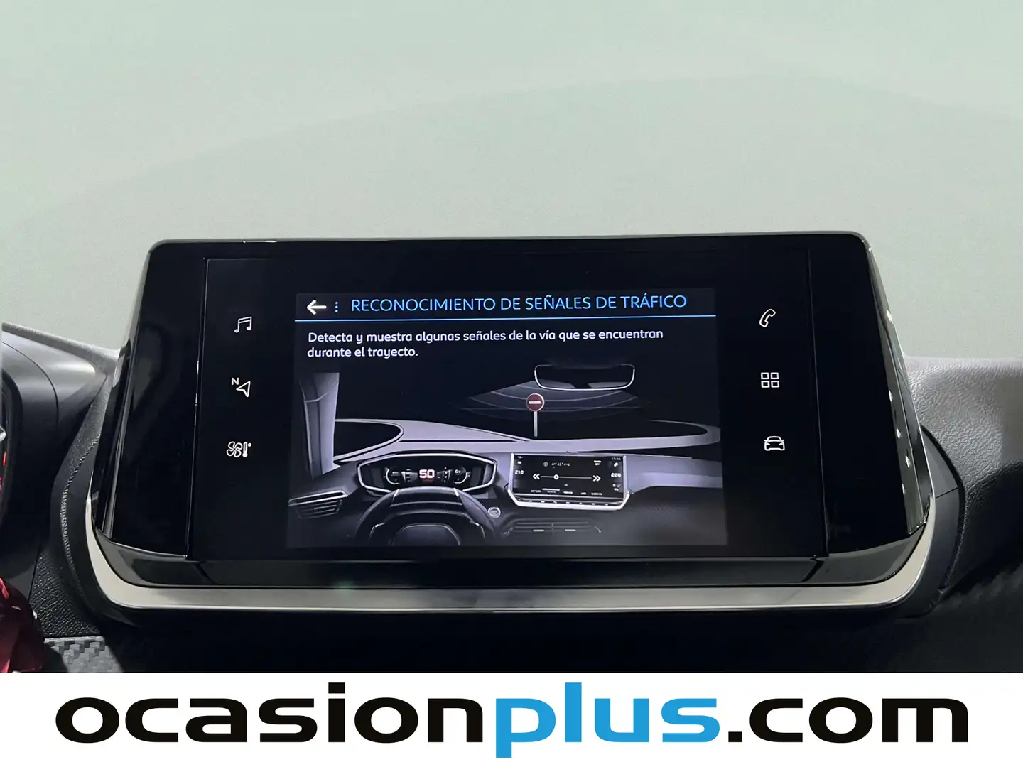 Foto Peugeot 2008 Peugeot 2008 BlueHDi 110 Allure (110 CV)