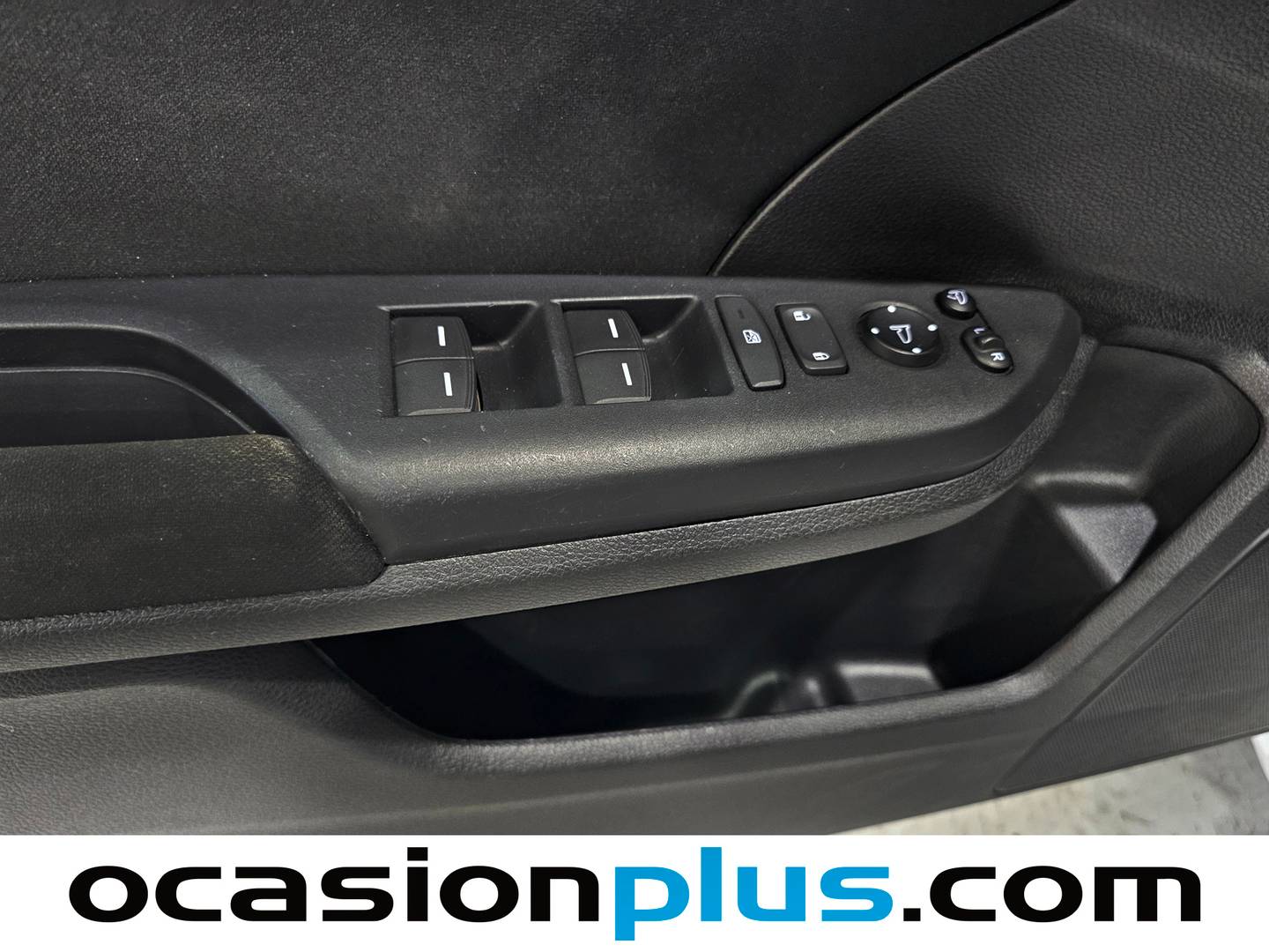 Honda Civic Honda Civic 1.0 I-VTEC TURBO Elegance Navi (129 CV) de segunda mano