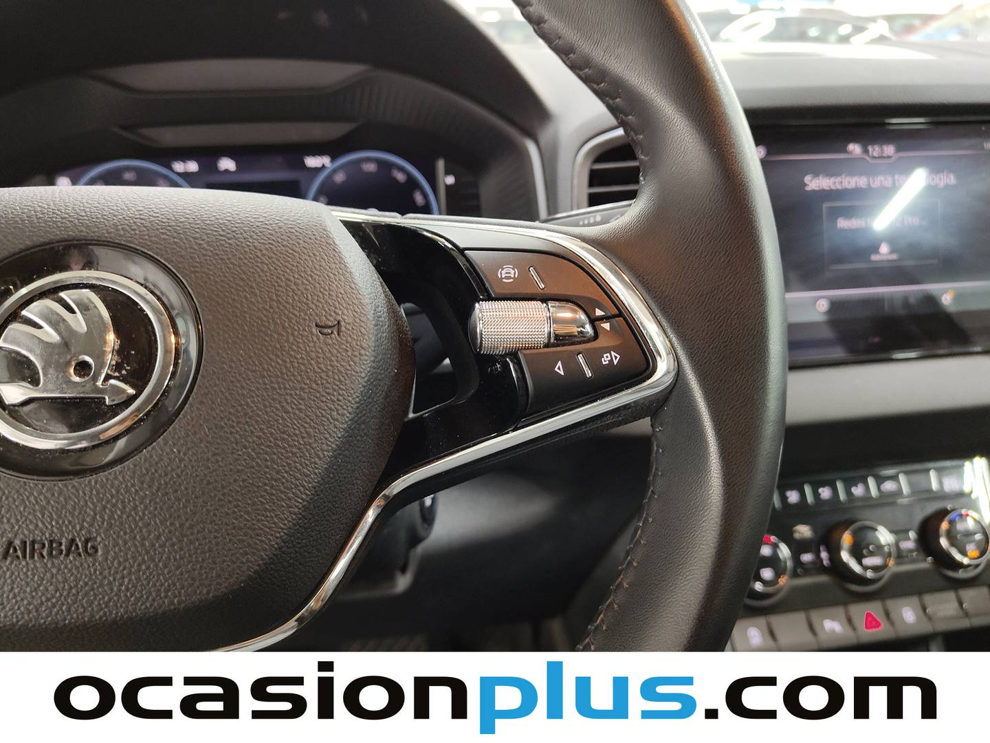 Skoda Karoq Skoda Karoq 1.5 TSI ACT Ambition DSG (150 CV) seminuevo