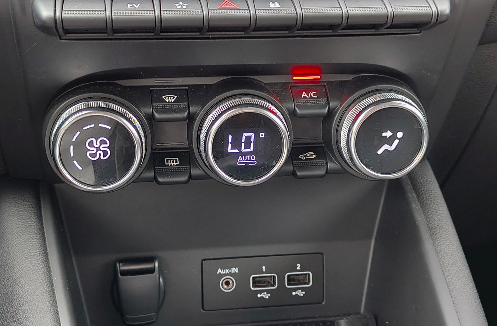 Renault Captur Zen E-Tech Híbrido enchufable - foto 36