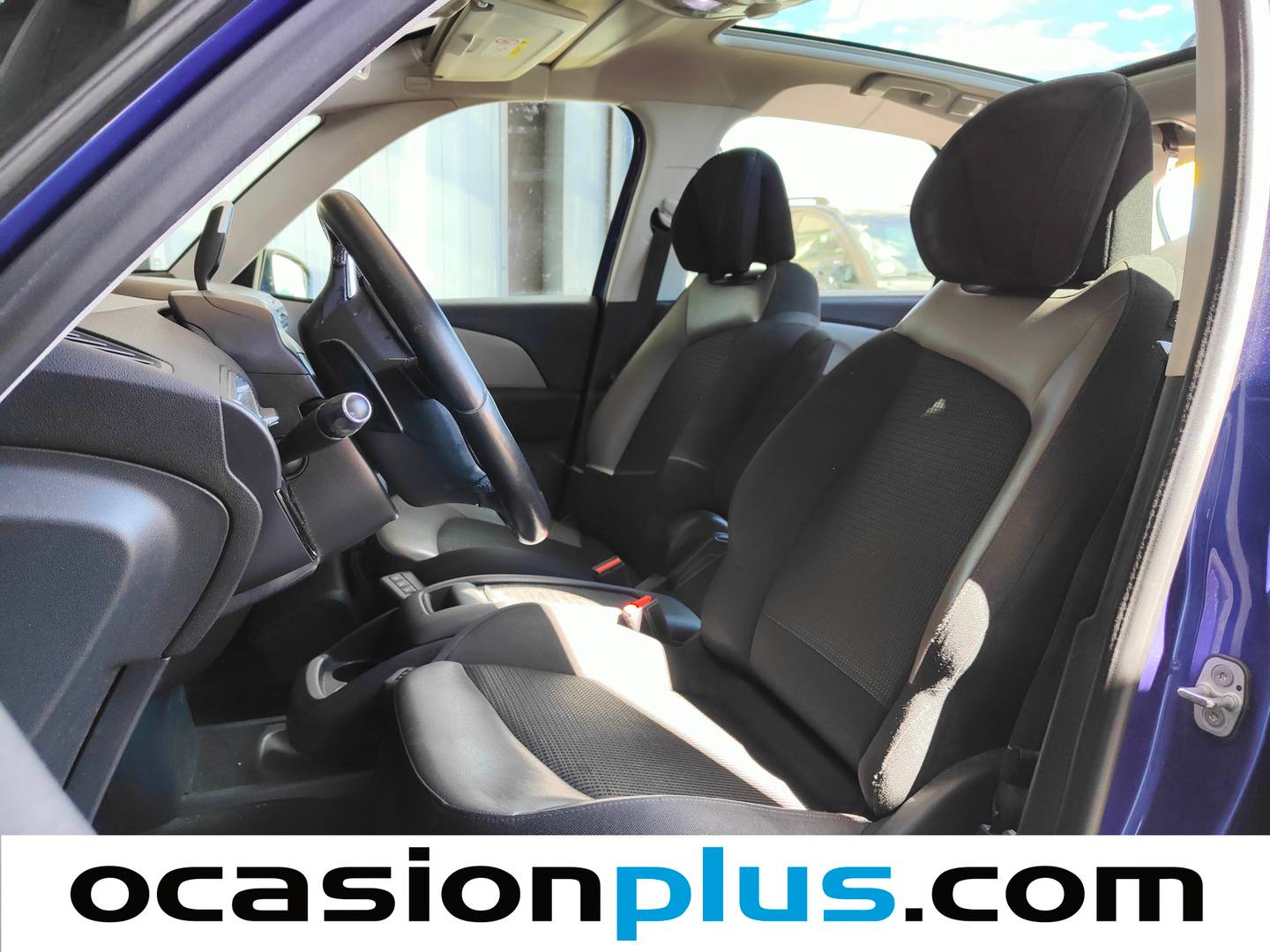 Foto asientos delanteros Citroën C4 Picasso Citroën C4 Picasso PureTech 130 S&S 6v Shine EAT6 (130 CV)
