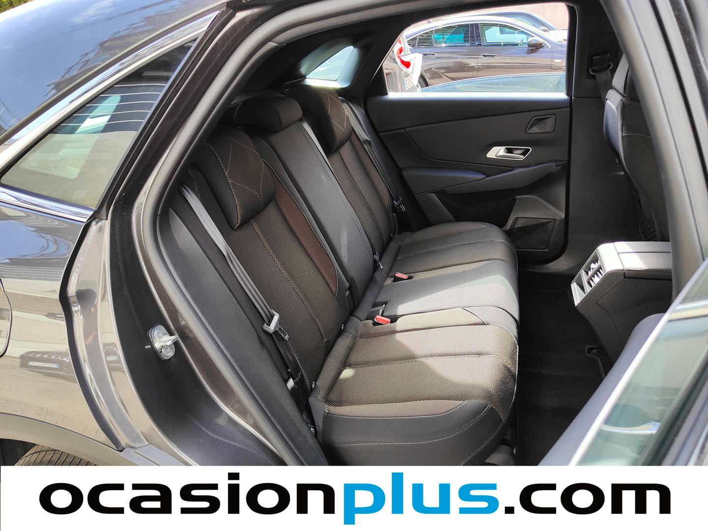 Foto DS DS 7 DS DS7 Crossback BlueHDi 130 Bastille Auto (130 CV)