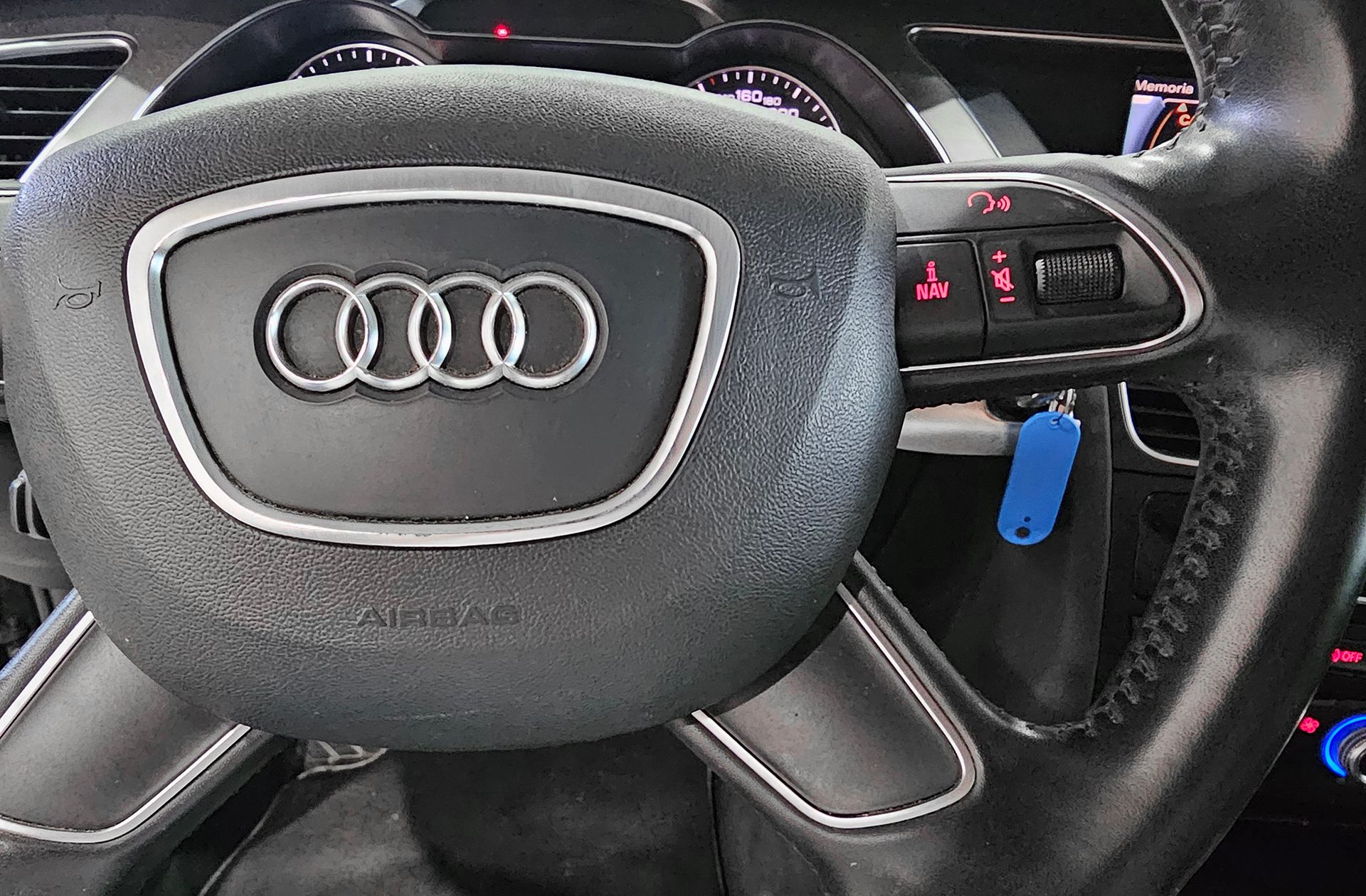 Audi A4 Avant 2.0 TDI multitronic - foto 29